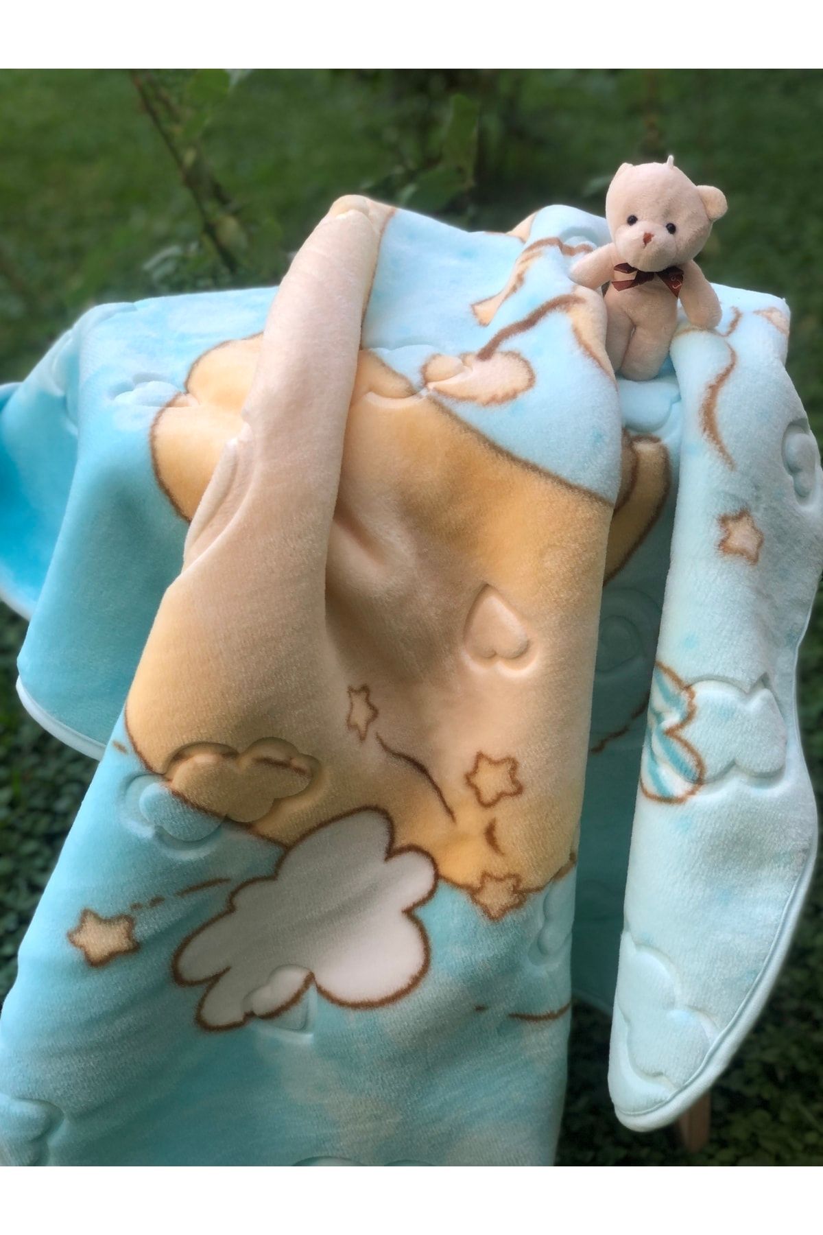Merinos-Fashion Mink Baby Blanket with Little Plush Teddy Bear and Muslin Mouth Diaper as a Gift 2