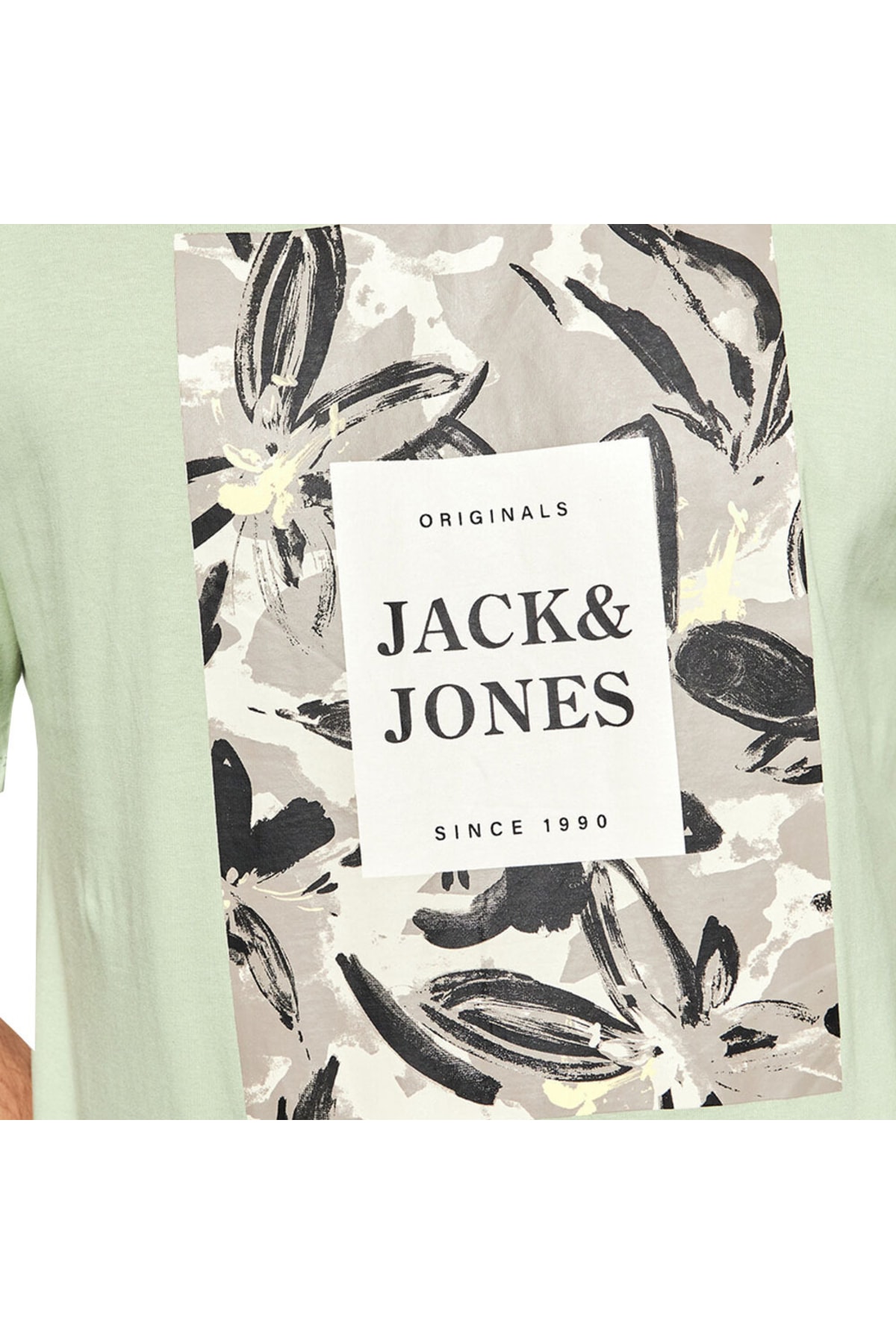 تیشرت مردانه سبز جک اند جونز | 12205874-Swamp اورجینال - تصویر 2