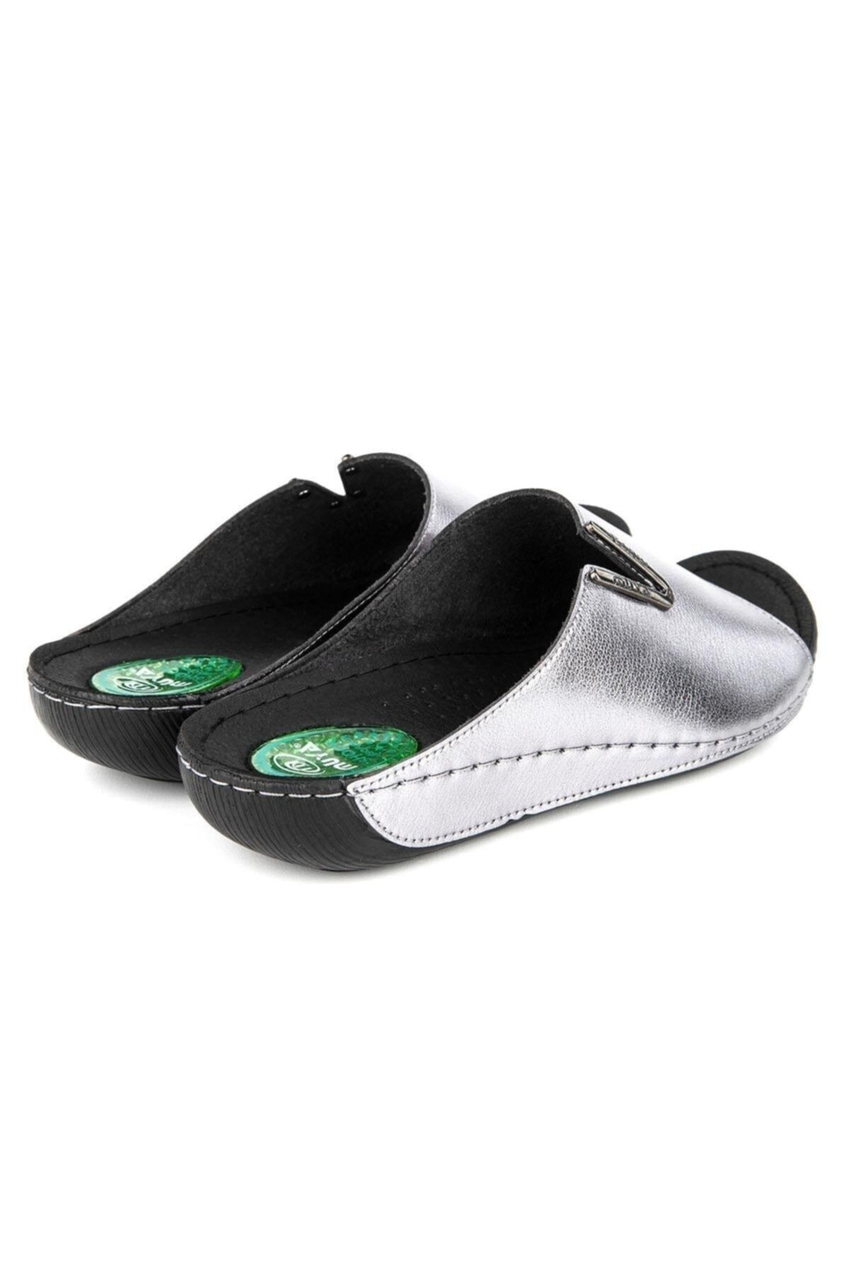 دمپایی خاکستری زنانه ژل فضای پاشنه آناتومیکی Orthopedix a از 32219 پشتیبانی می کند Muya