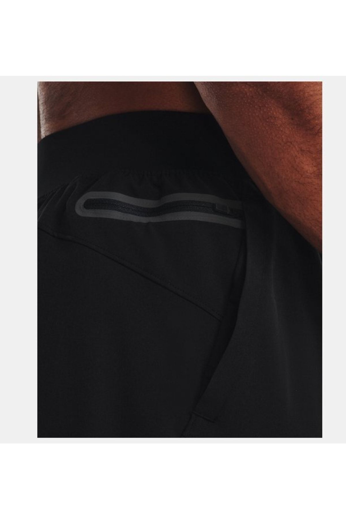 شورت ورزشی مشکی مردانه های باربری غیرقابل توقف 1374765 001 Under Armour
