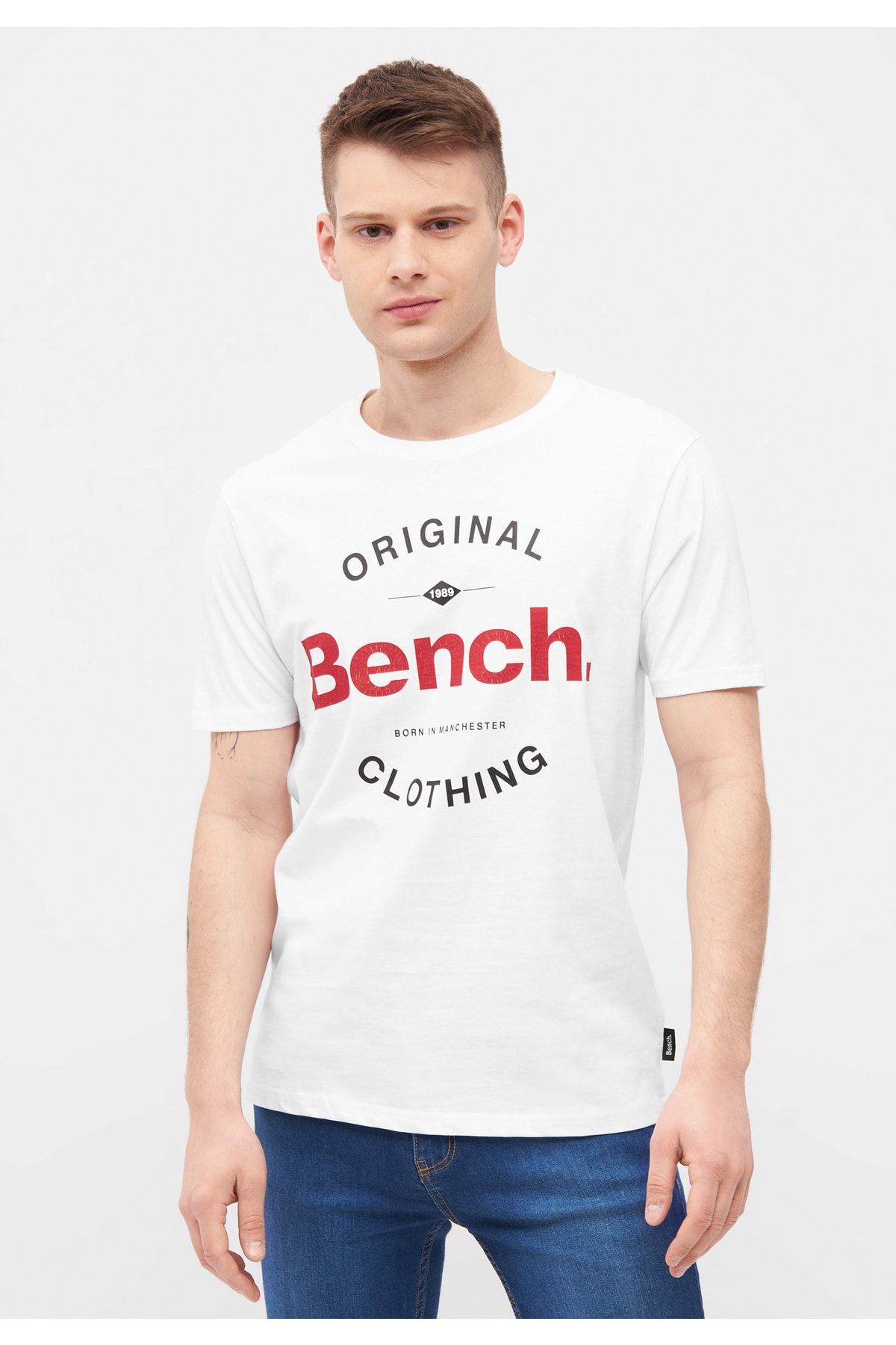 BENCH T-Shirt Weiß Figurbetont Fast ausverkauft