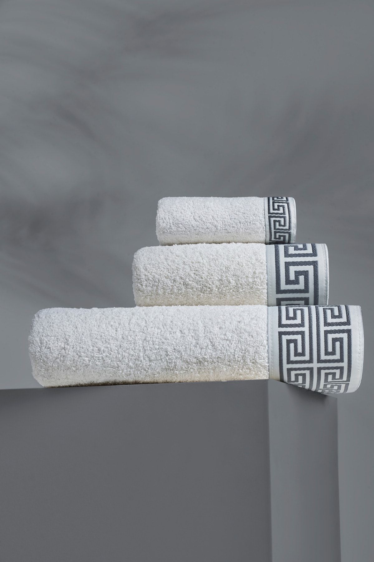 TABEA HOME Leonie Model 3'lü Banyo Seti Krem