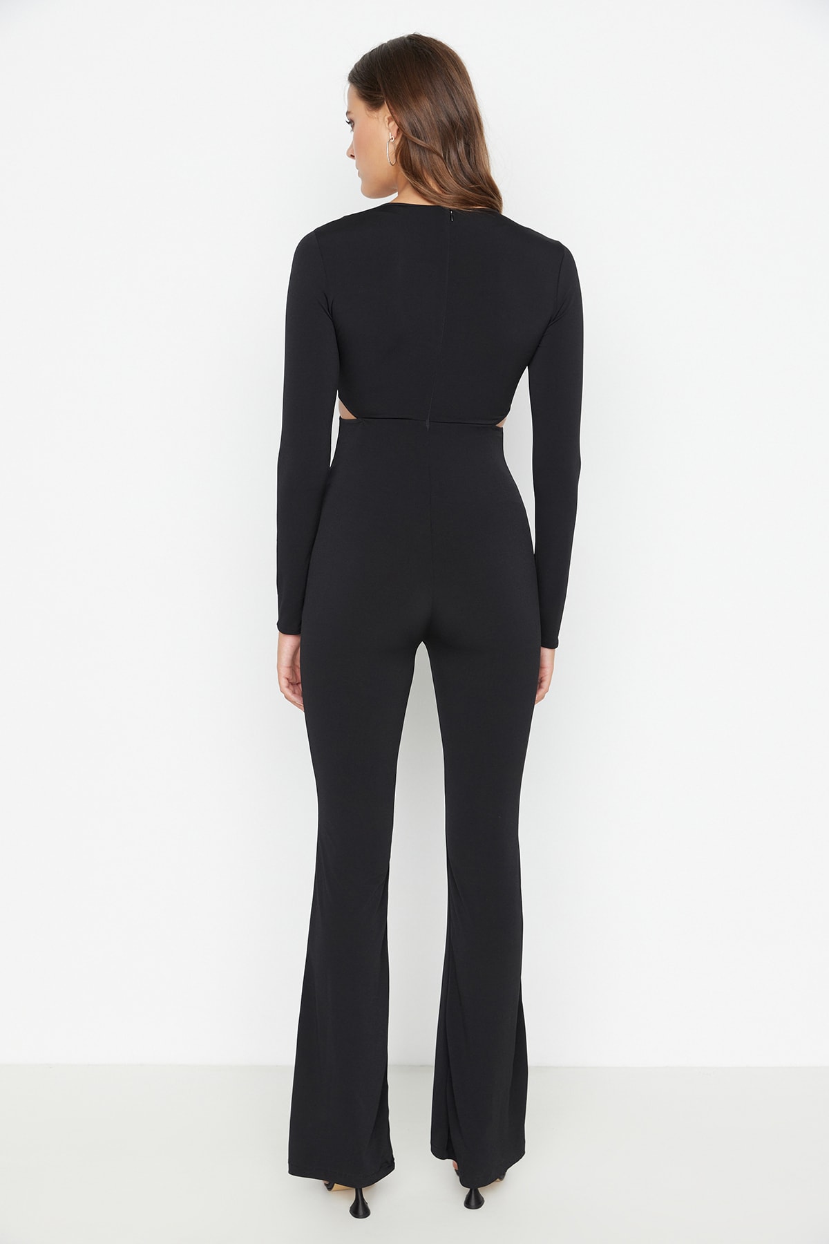 trendyolmilla-cut-out-detailed-jumpsuit-tpraw