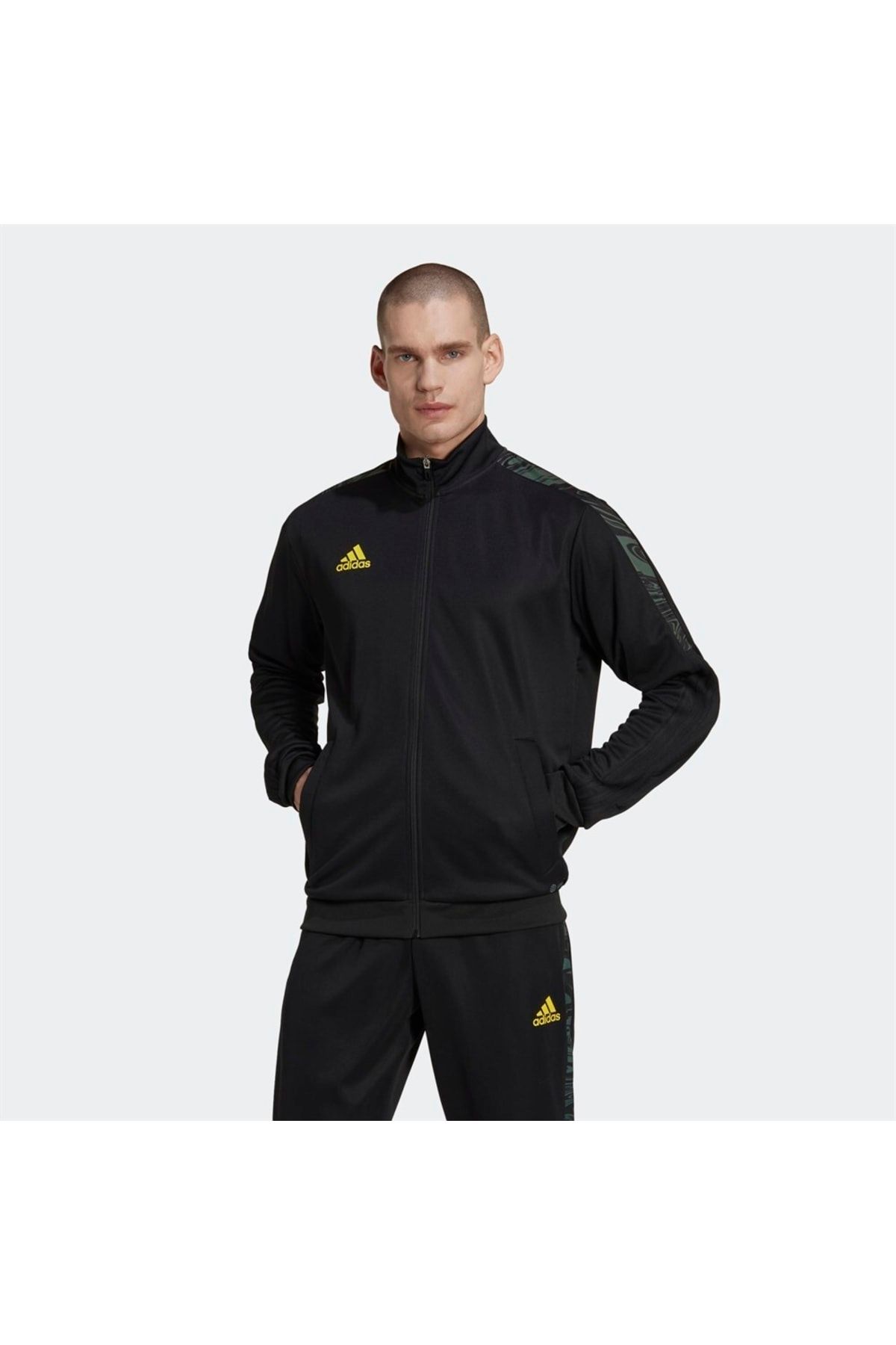 Raincoat for hotsell men adidas