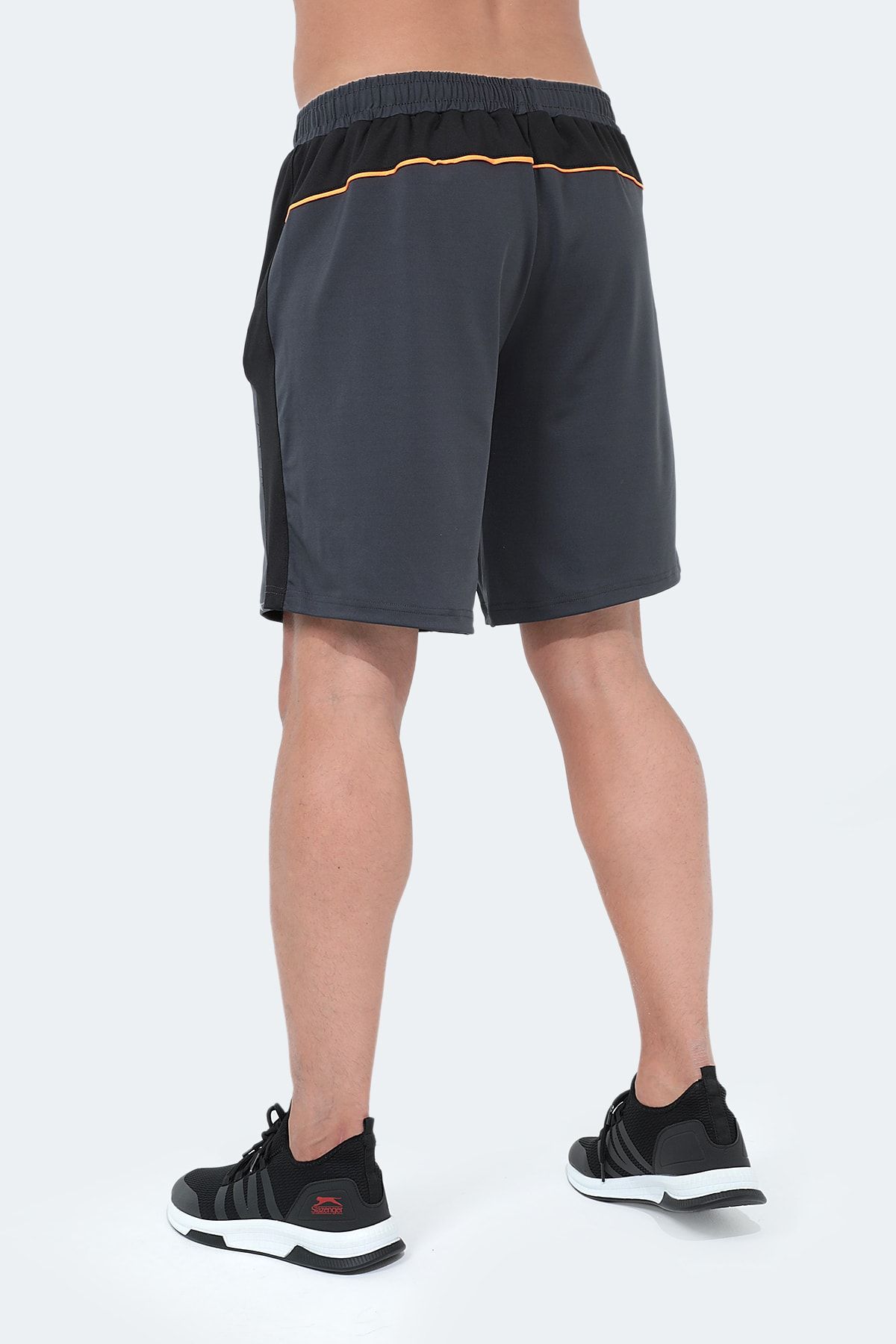 Slazenger Kurze Sporthose Grau Mittlerer Bund NZ8314
