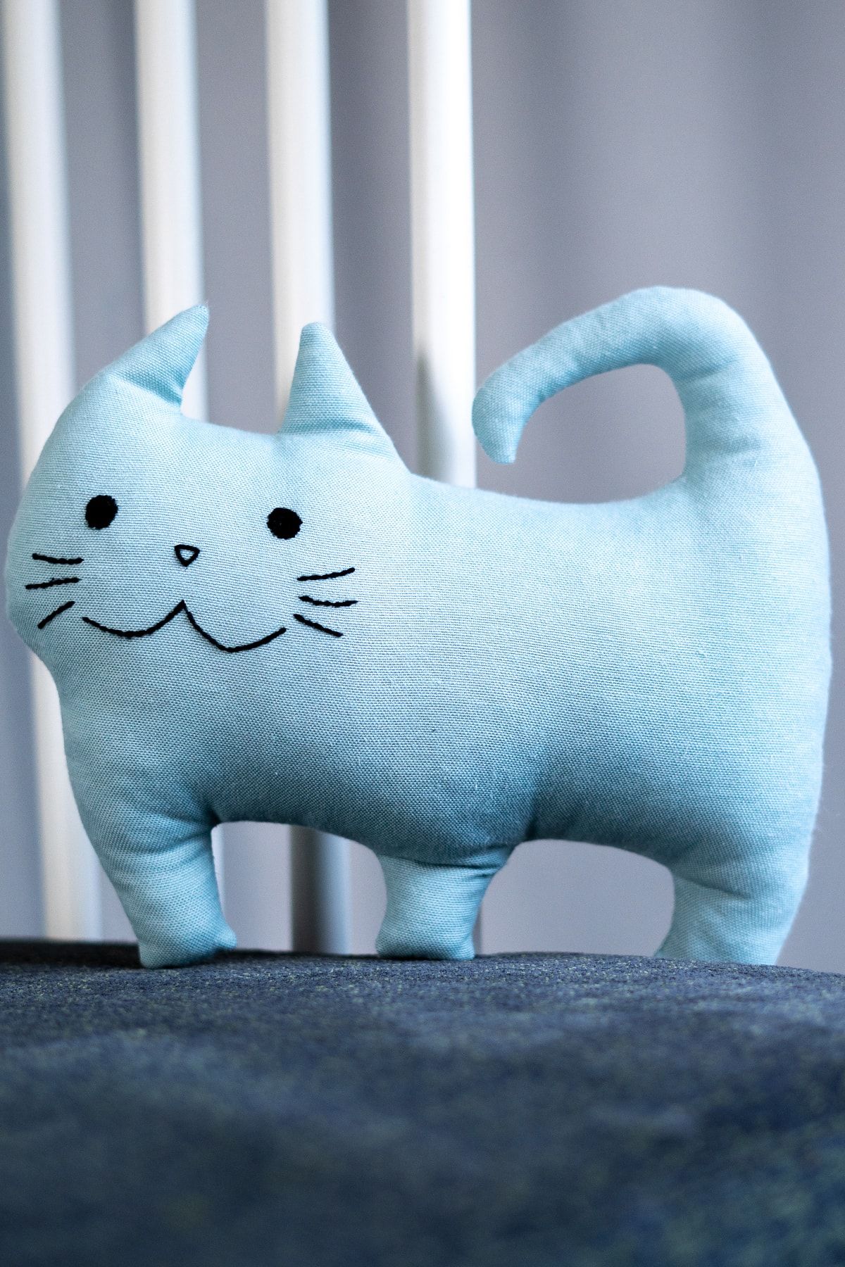 by momy pelus kedi oyuncak uyku