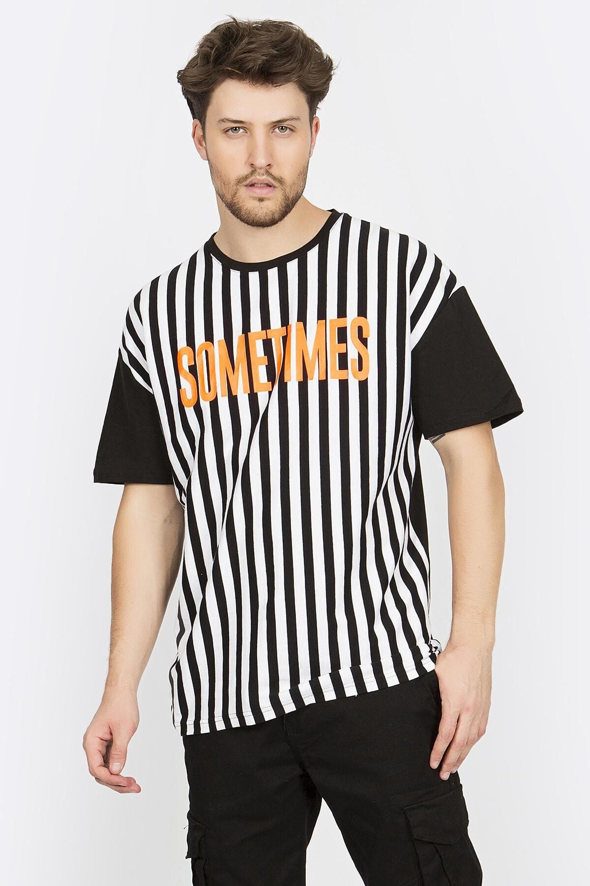 Shoppingdimoda Erkek Siyah Zemin Beyaz Cizgi Some Times Baskili T Shirt 1076 01 Trendyol