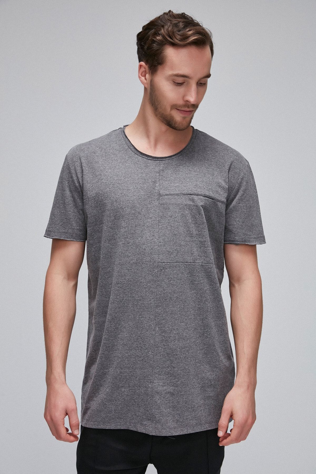 Lafaba Erkek Beyaz Bisiklet Yaka Arkasi Uzun T Shirt Trendyol