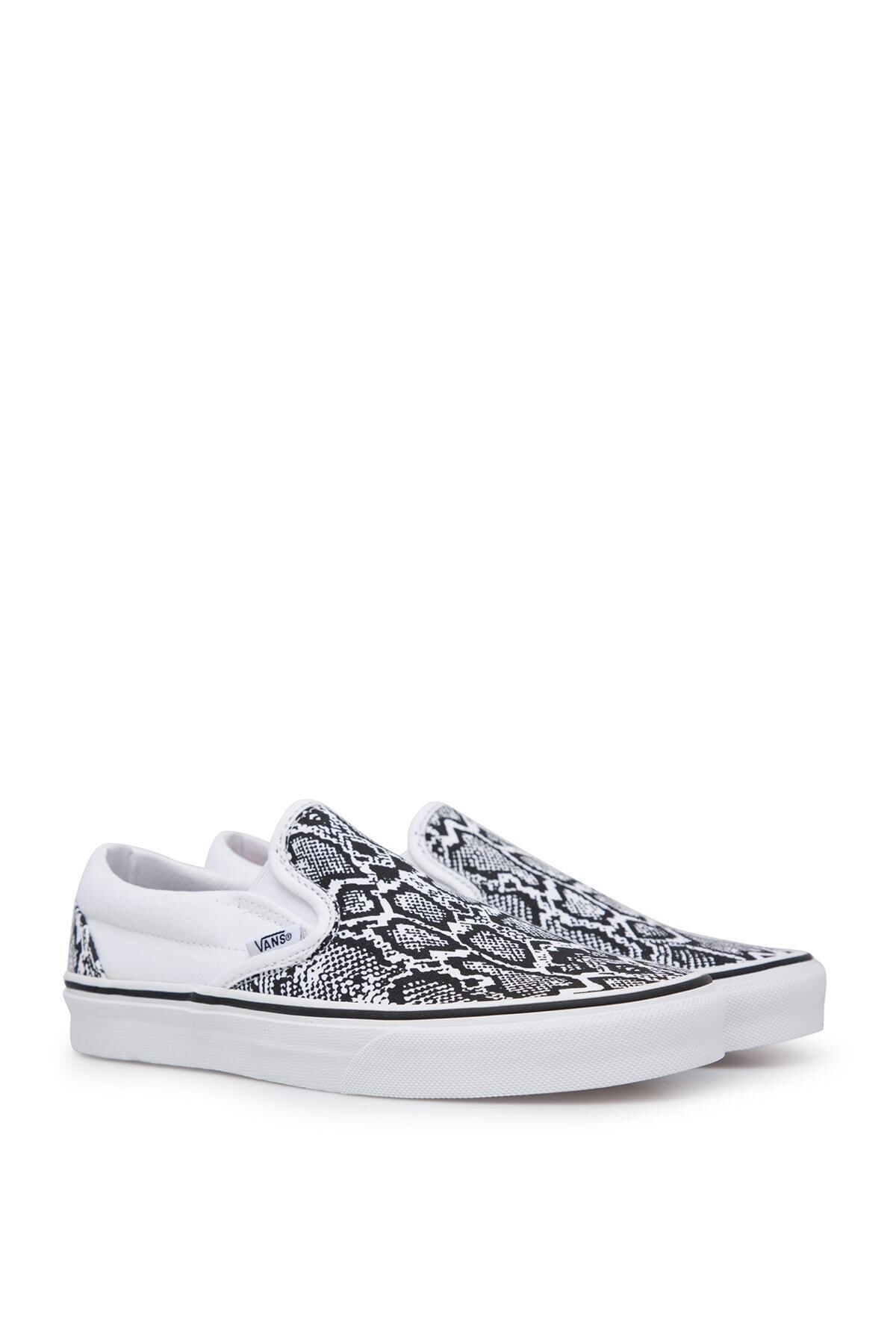 کفش ونس زنانه مدل پوست ماری سفید Vans