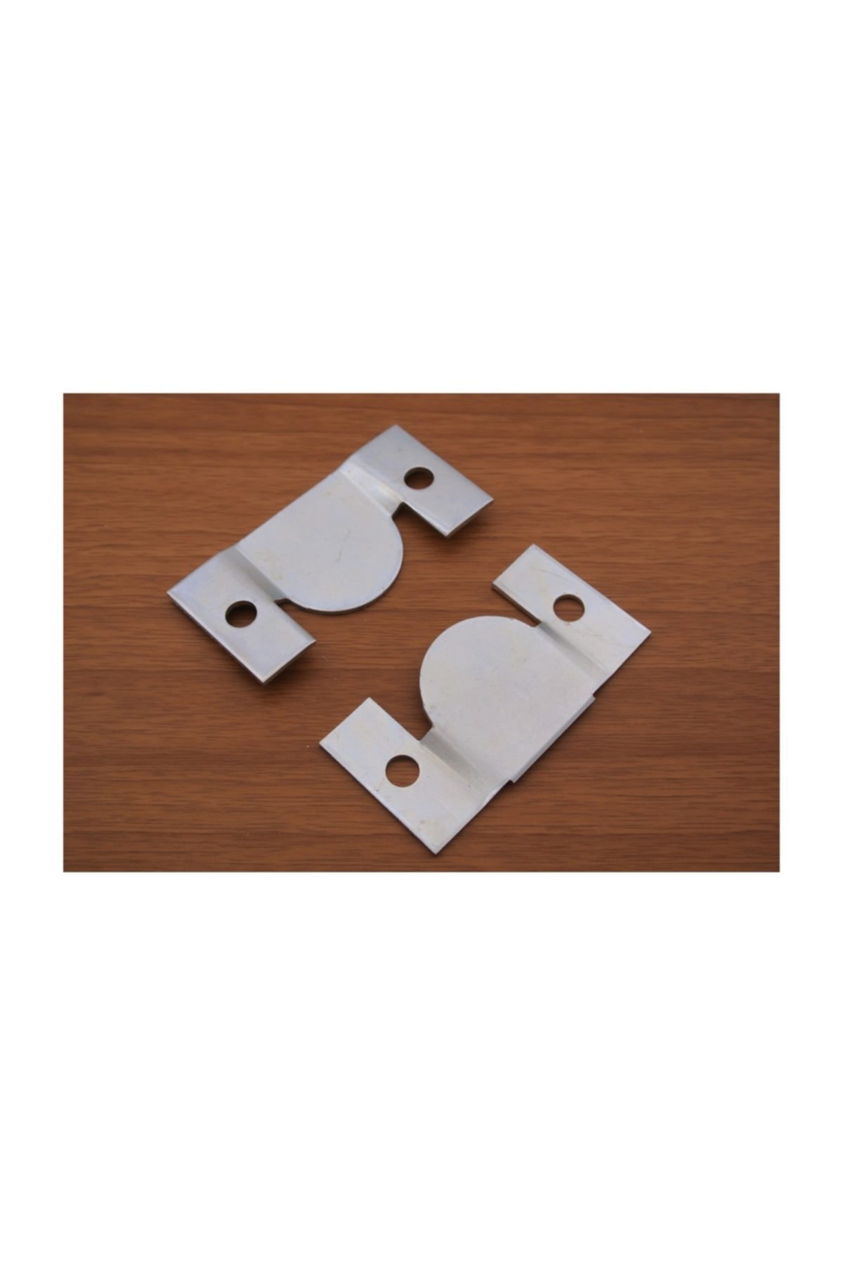 Azimkar Hırdavat Tablo Asma Aparatı 4 CM X 8 CM 2 Takım 4 Ad