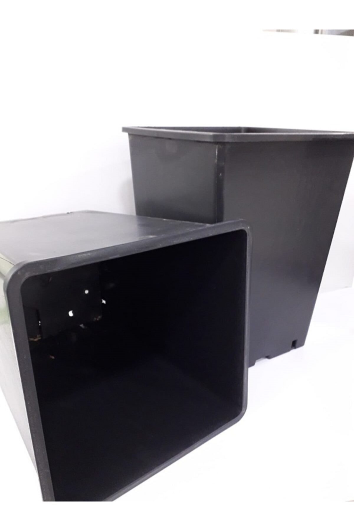 Kare Üretim Saksı 23,5x33 Cm 15 Lt 1 Adet Üretim Saksısı Siyah Saksı Plastik Saksı Kare Saksı 3