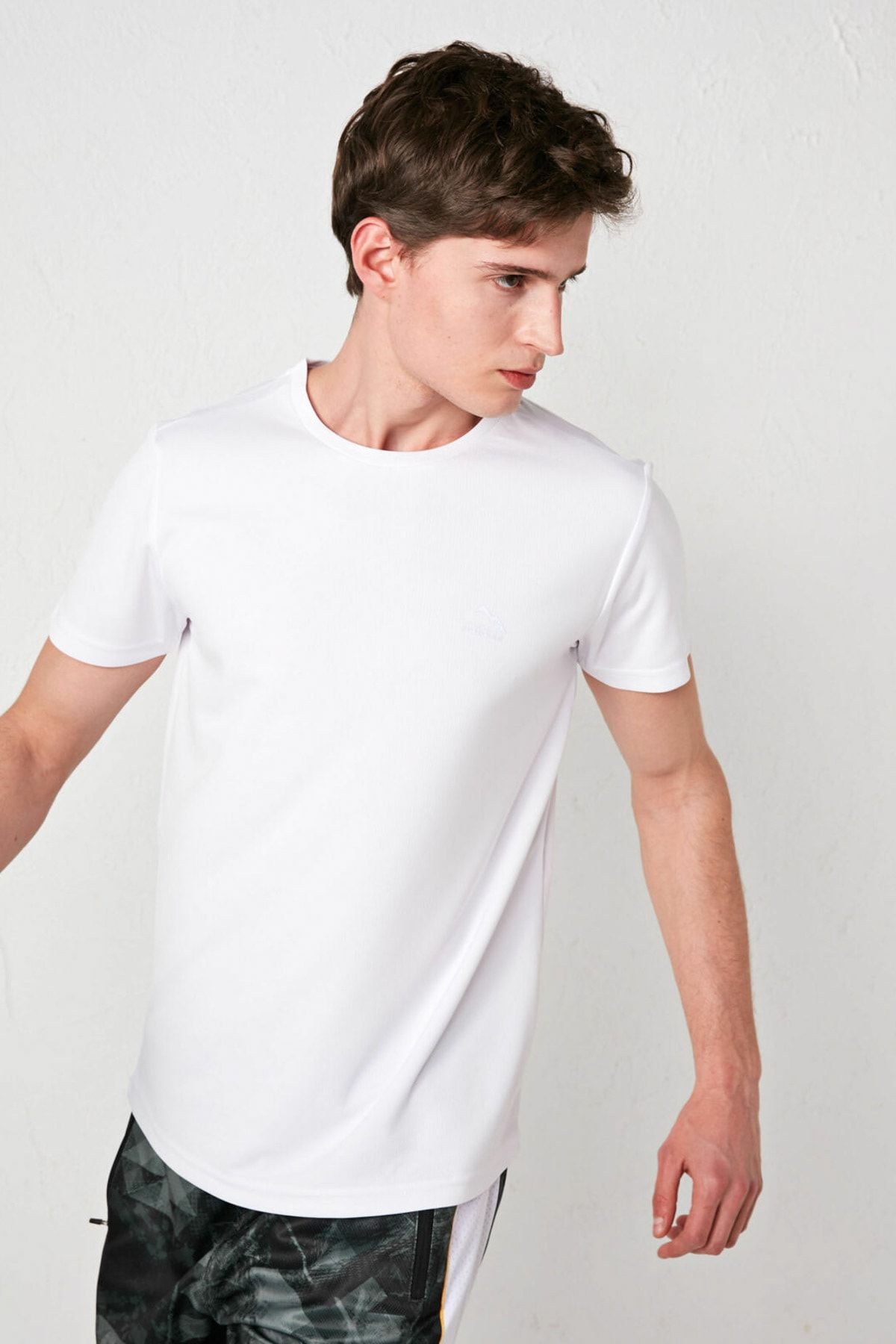 LC Waikiki T-Shirt Weiß Regular Fit Fast ausverkauft