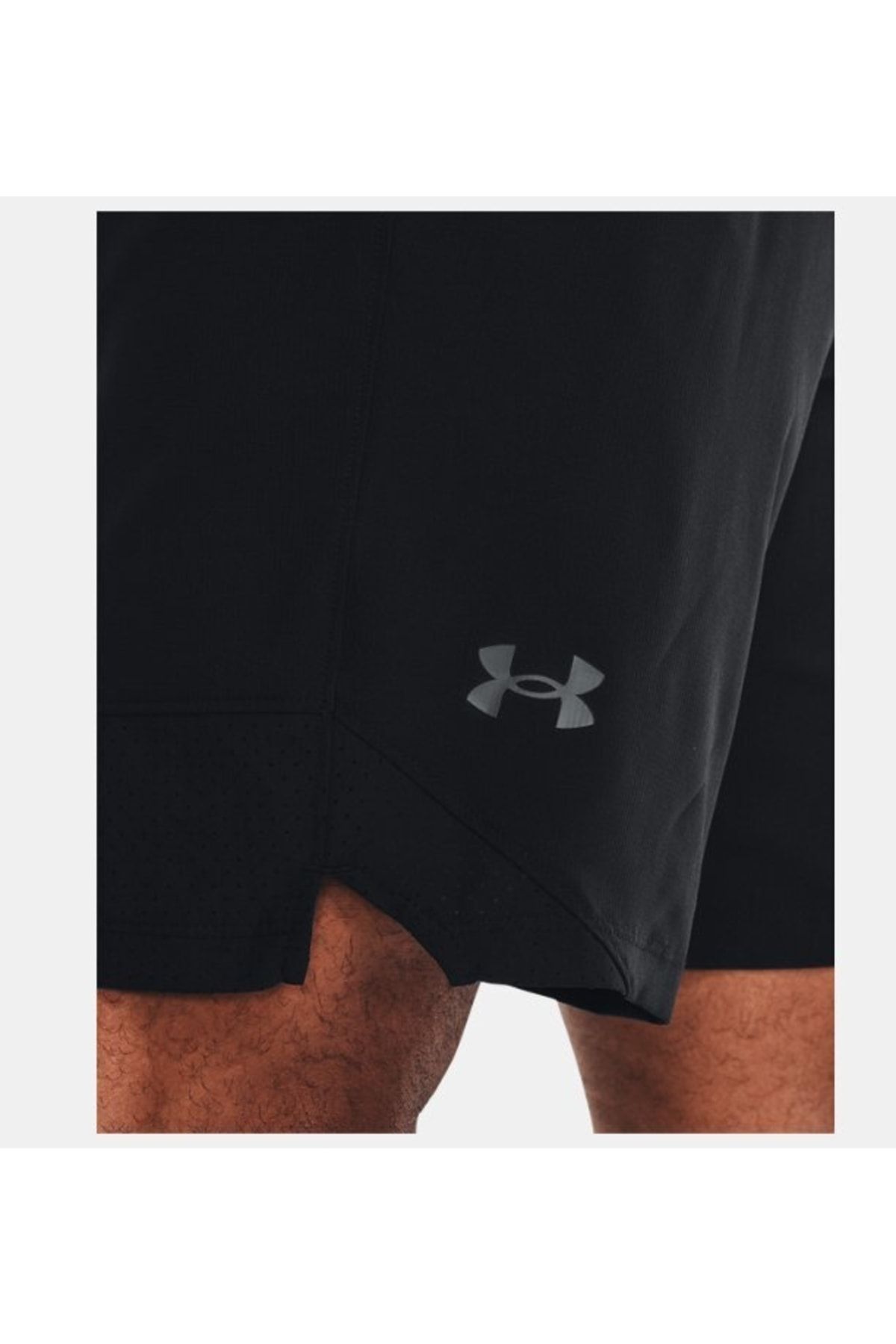 شورت ورزشی مشکی مردانه های بافندگی و ناپدید شدن نر 1370382 001 Under Armour