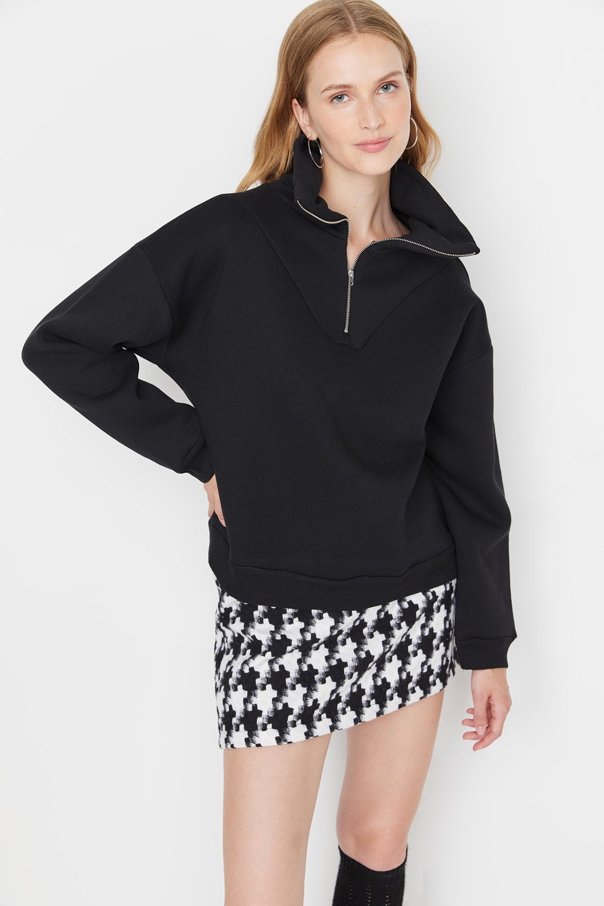 Trendyol Collection Sweatshirt Schwarz Oversized