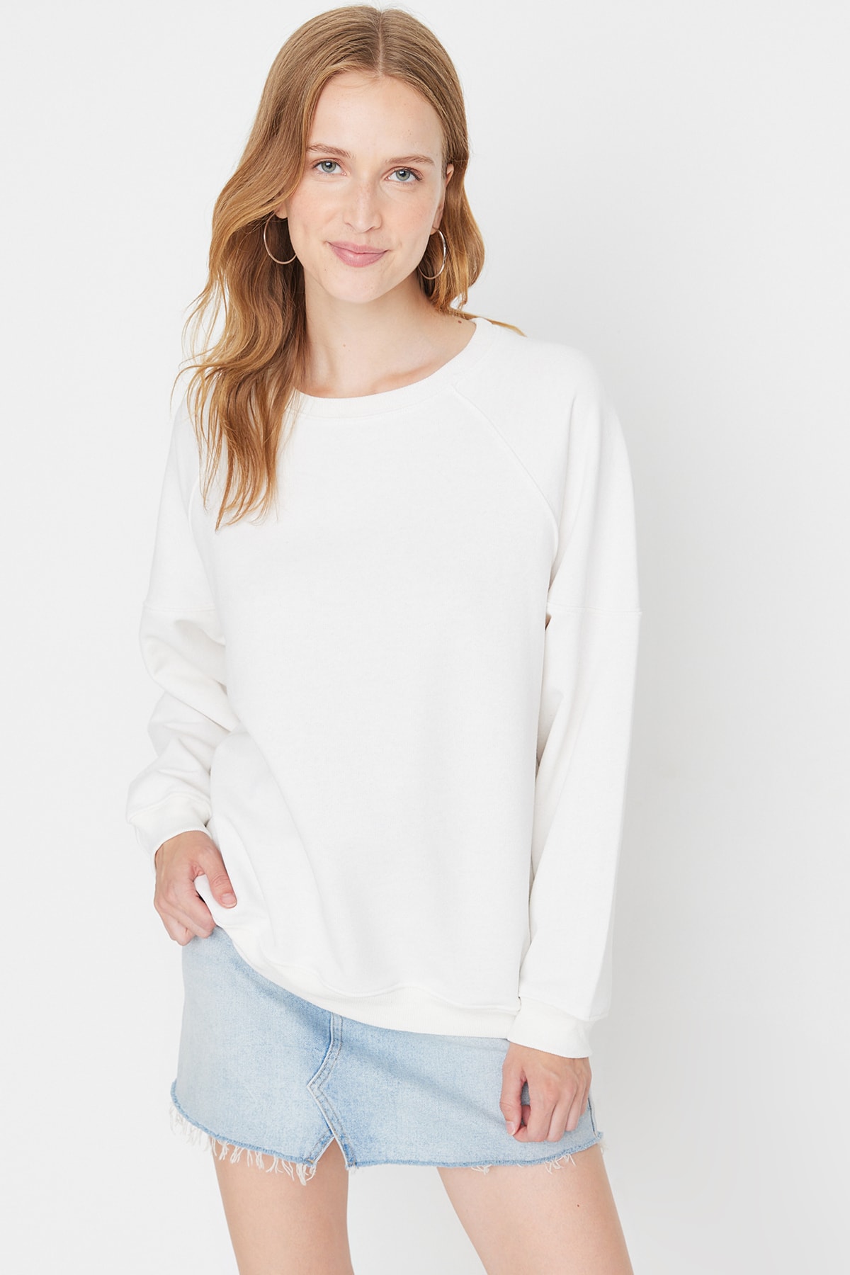 Trendyol Collection Sweatshirt Ecru Oversized Fast ausverkauft