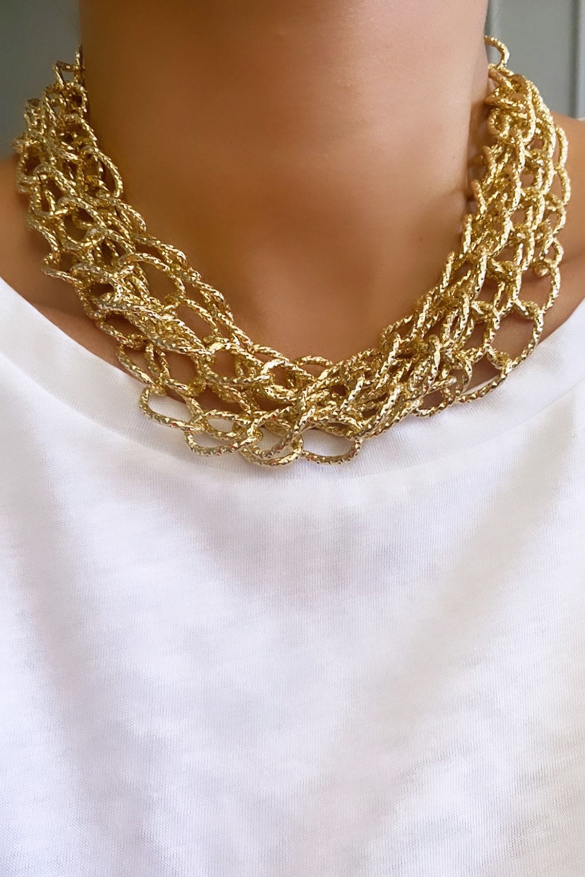 Traditional 2025 gold chain