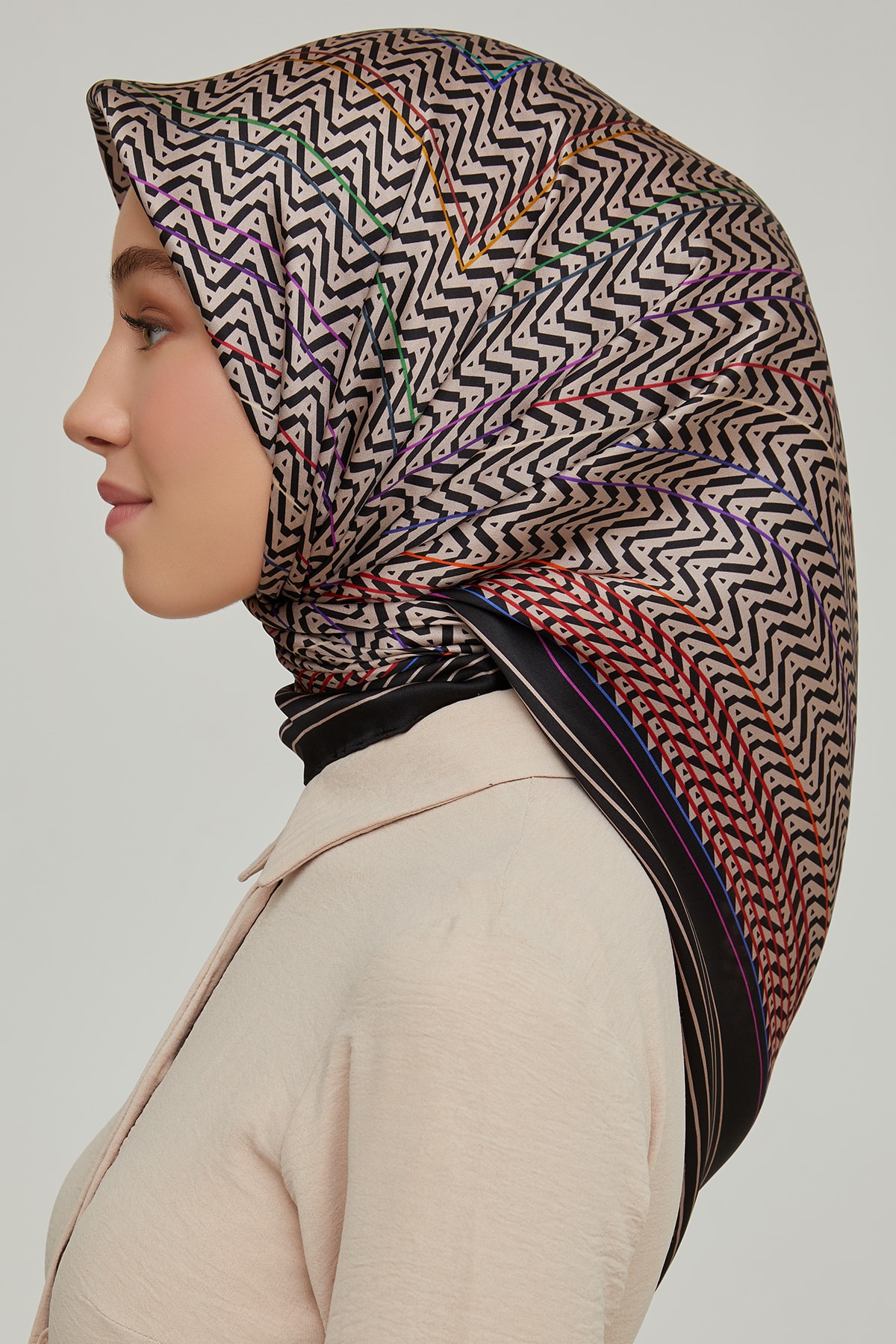 روسری زنانه آرمینه | E21KA8631D04 Armine - Image 3