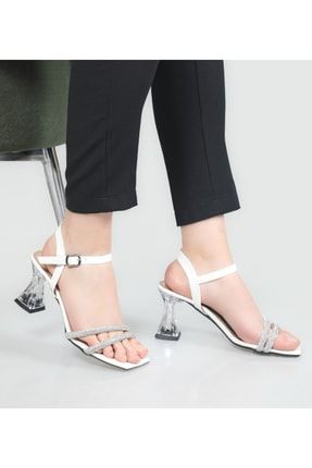 Kemerli Taşlı Topuklu Beyaz Kadın Ayakkabı KA001