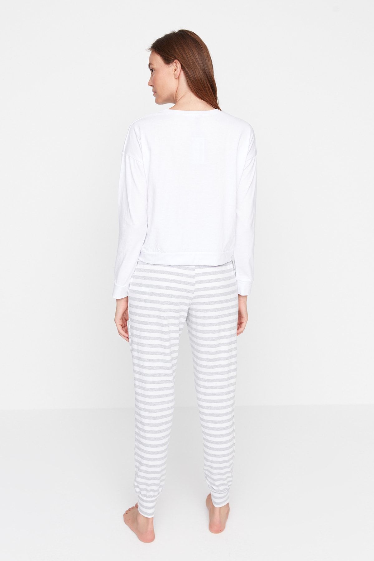 Trendyol Collection Pyjama Grau Gestreift Fast ausverkauft OB9083