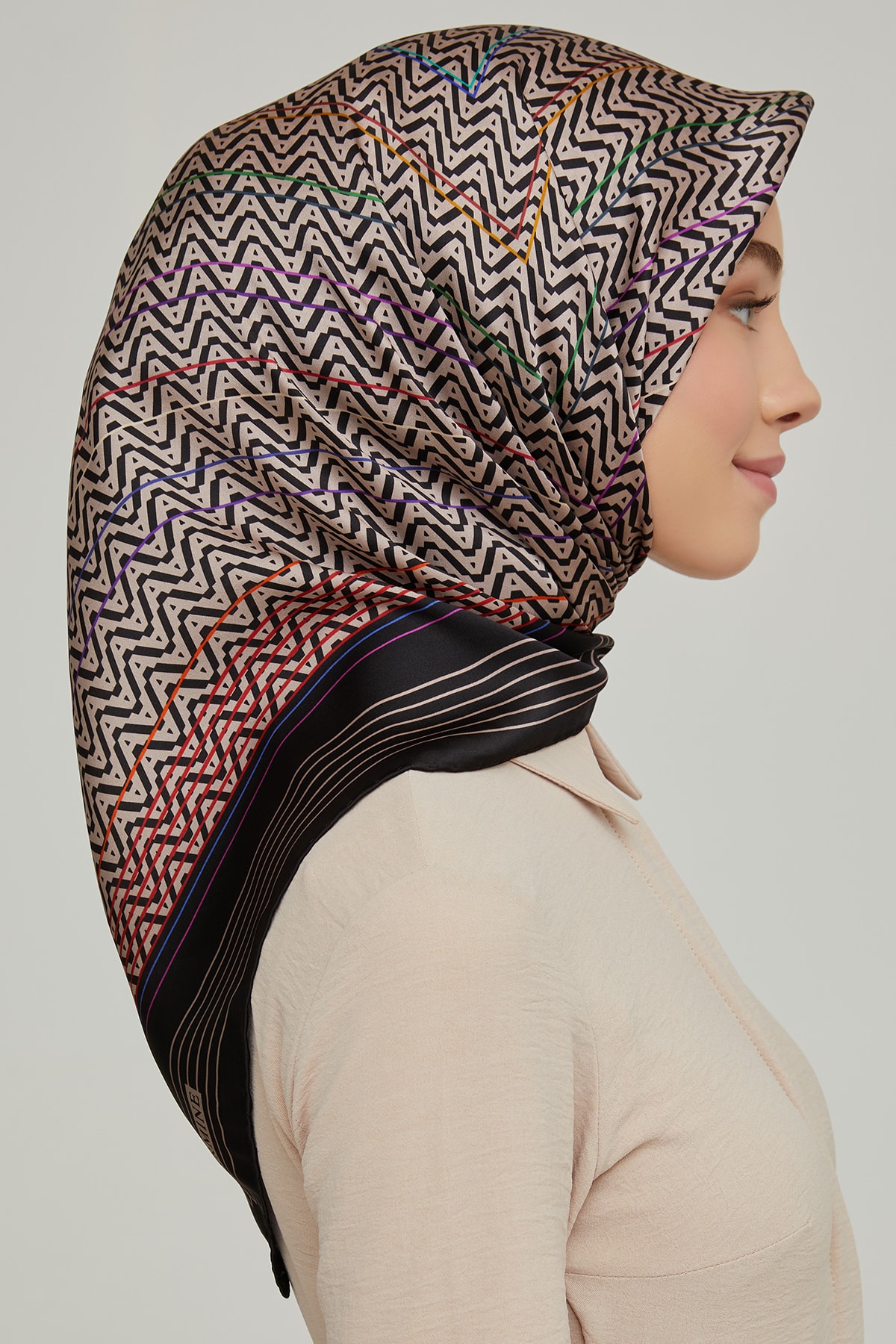 روسری زنانه آرمینه | E21KA8631D04 Armine - Image 4