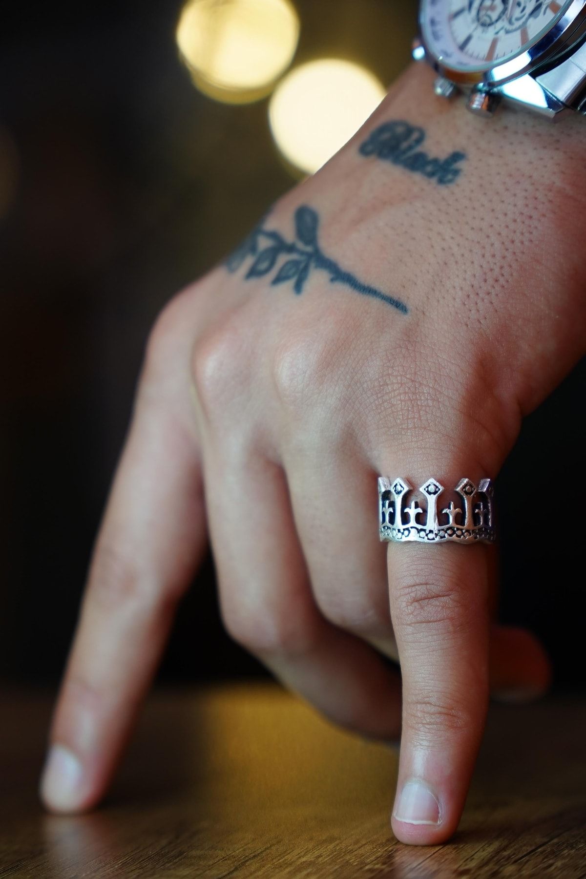 Pandora enchanted crown outlet ring
