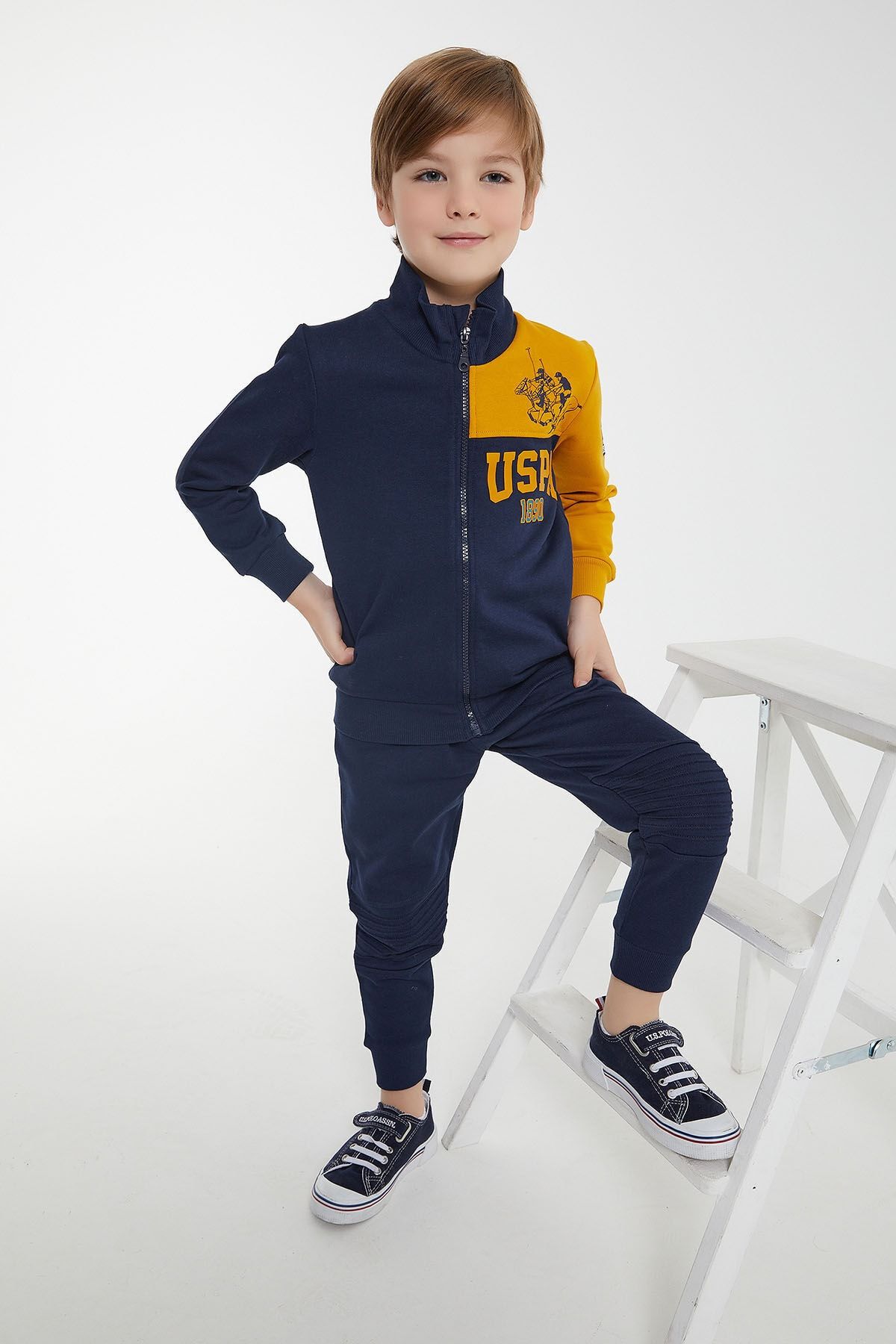 Navy blue polo jogging sale suit