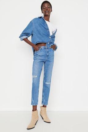 Mavi Yırtık Detaylı Yüksek Bel Mom Jeans TWOSS21JE0152
