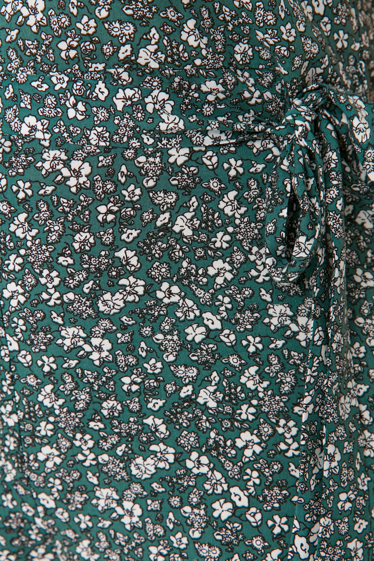 Trendyol Curve-Green Belted Woven Overalls TBBSS22TU0110 3