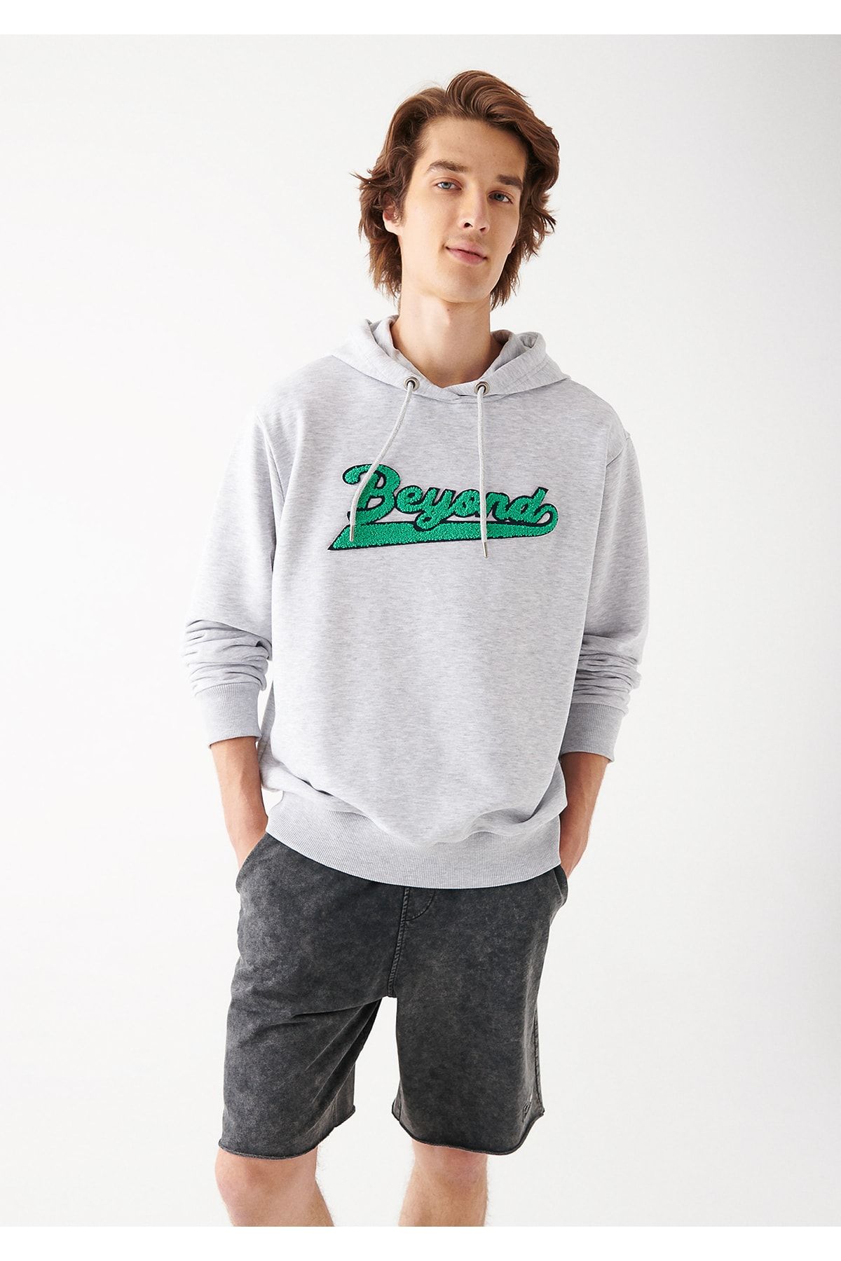 Mavi Beyond Baskılı Gri Sweatshirt 0610815-82498