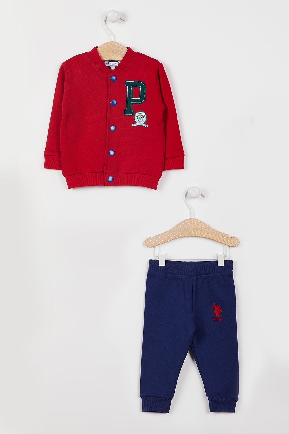 U.S. Polo Assn. پایه. ست 2 تکه آستین بلند نوزاد پسر قرمز با مجوز Polo Assn بست های محکم