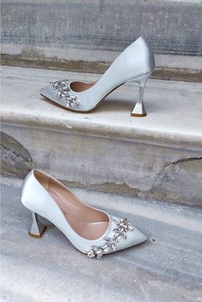 Gümüş Saten 9 Cm Şampanya Topuklu Yıldız Taşlı Stiletto Kadın Ayakkabı LA-9suyolu