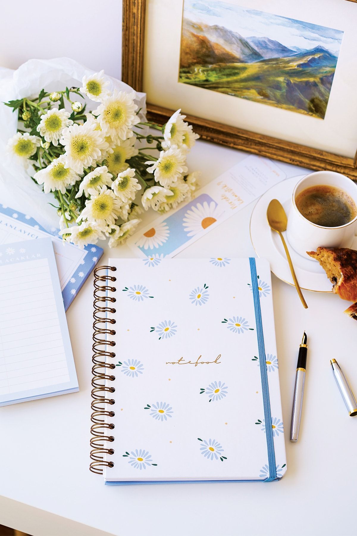 Matt Notebook-17x24 Cm Elastic Spiral Hard Cover Notebook Checkered Daisy 3