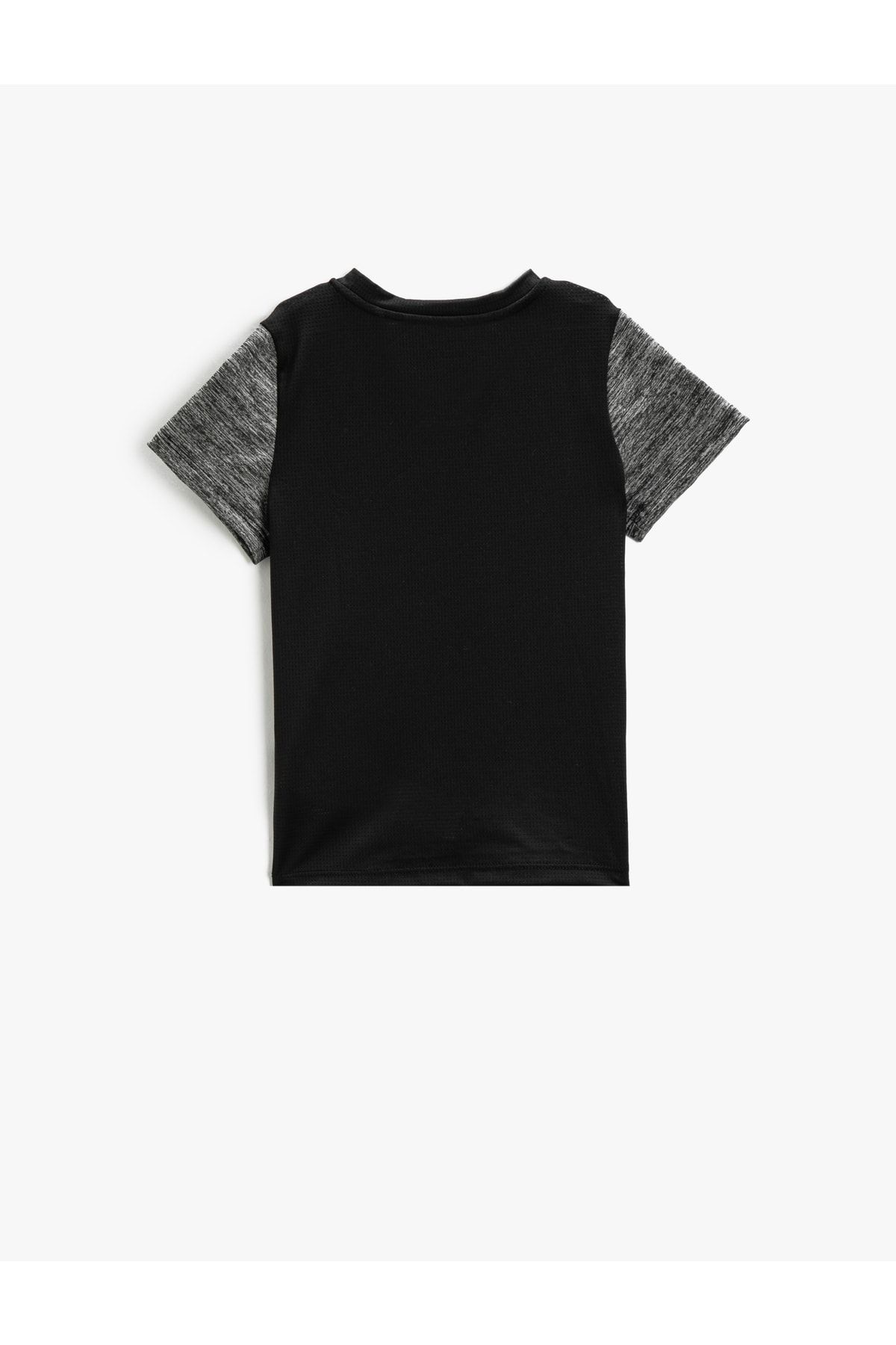 Koton یقه خدمه تی شرت آستین کوتاه چاپ شده