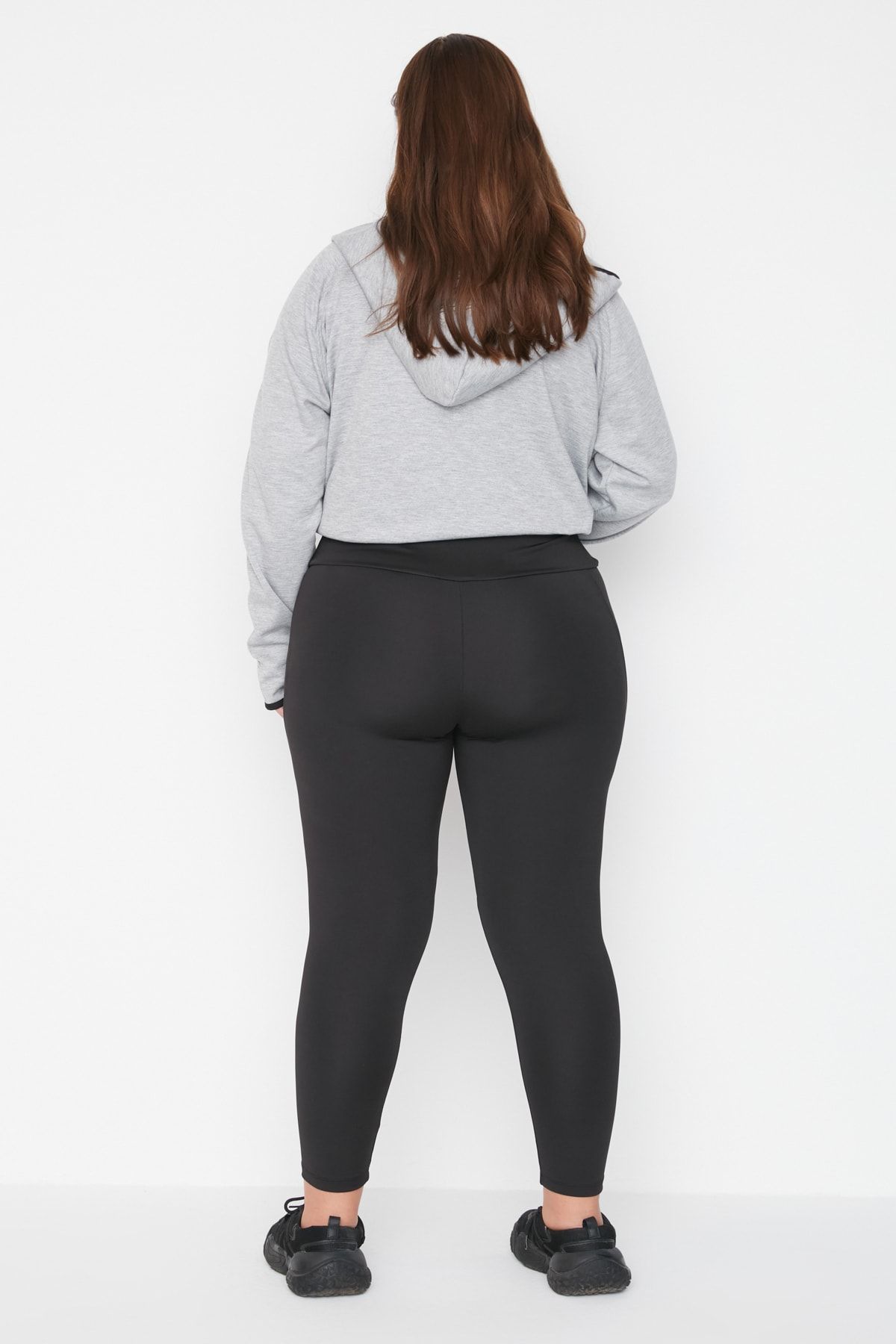 Trendyol Curve-Schwarze gestrickte Sportstrumpfhose TBBAW23BV00008 5