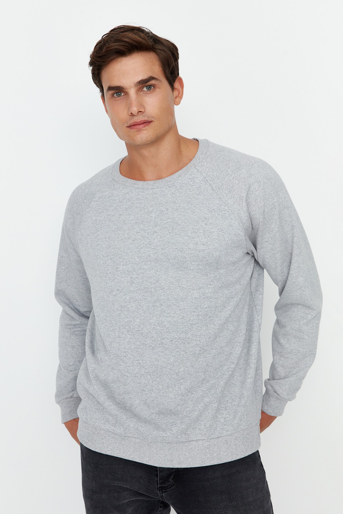 Trendyol Collection Herren Sweatshirt Regular Fit Für - Grau Groß