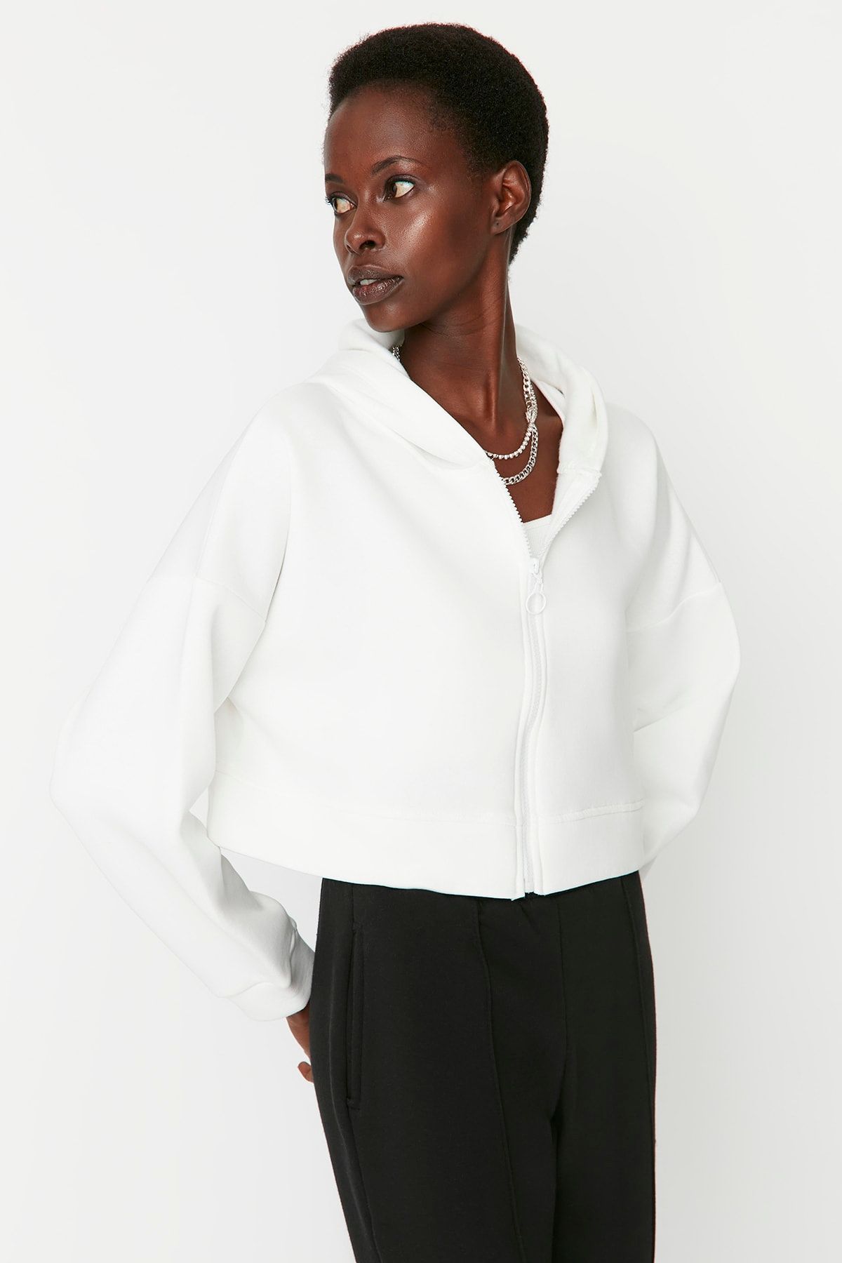 Trendyol Collection-Ecru Basic Reißverschluss Kapuzenpullover Dicke Fleece Innenseite Strick Sweatshirt TWOAW20SW0660 2