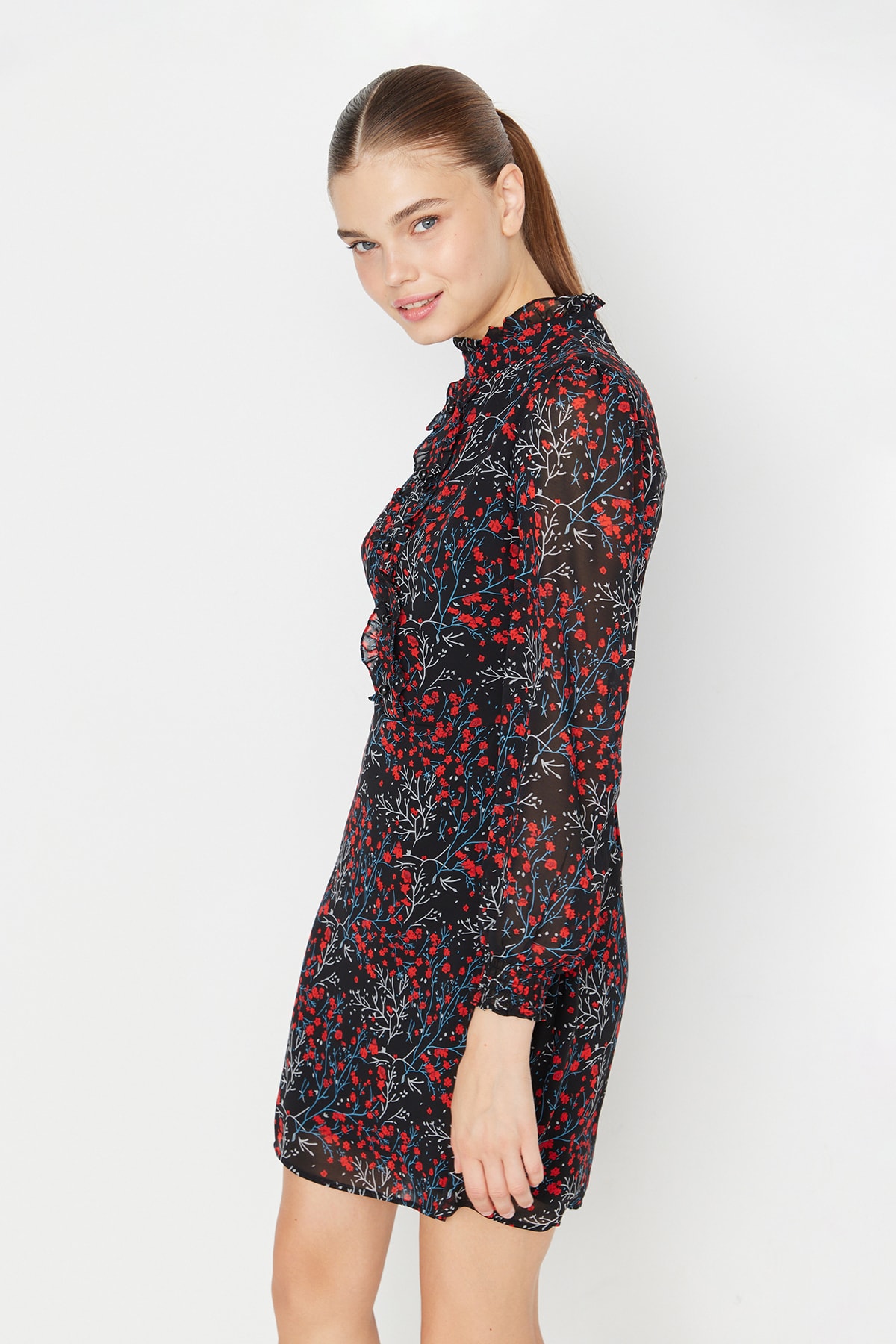 Trendyol Collection Kleid Schwarz A-Linie Fast ausverkauft NZ9535
