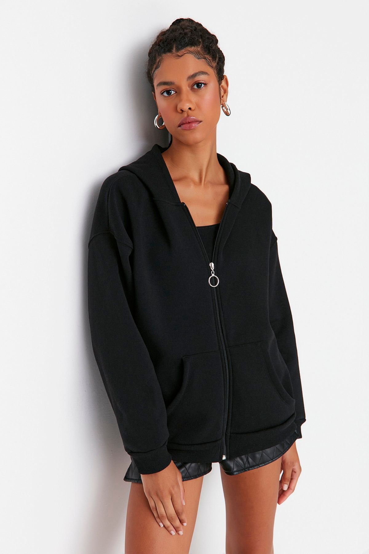 Trendyol Collection-Schwarzes Oversize-Sweatshirt mit Kapuze und Reißverschluss, dickem Fleece innen, Strick TWOAW22SW0677 3