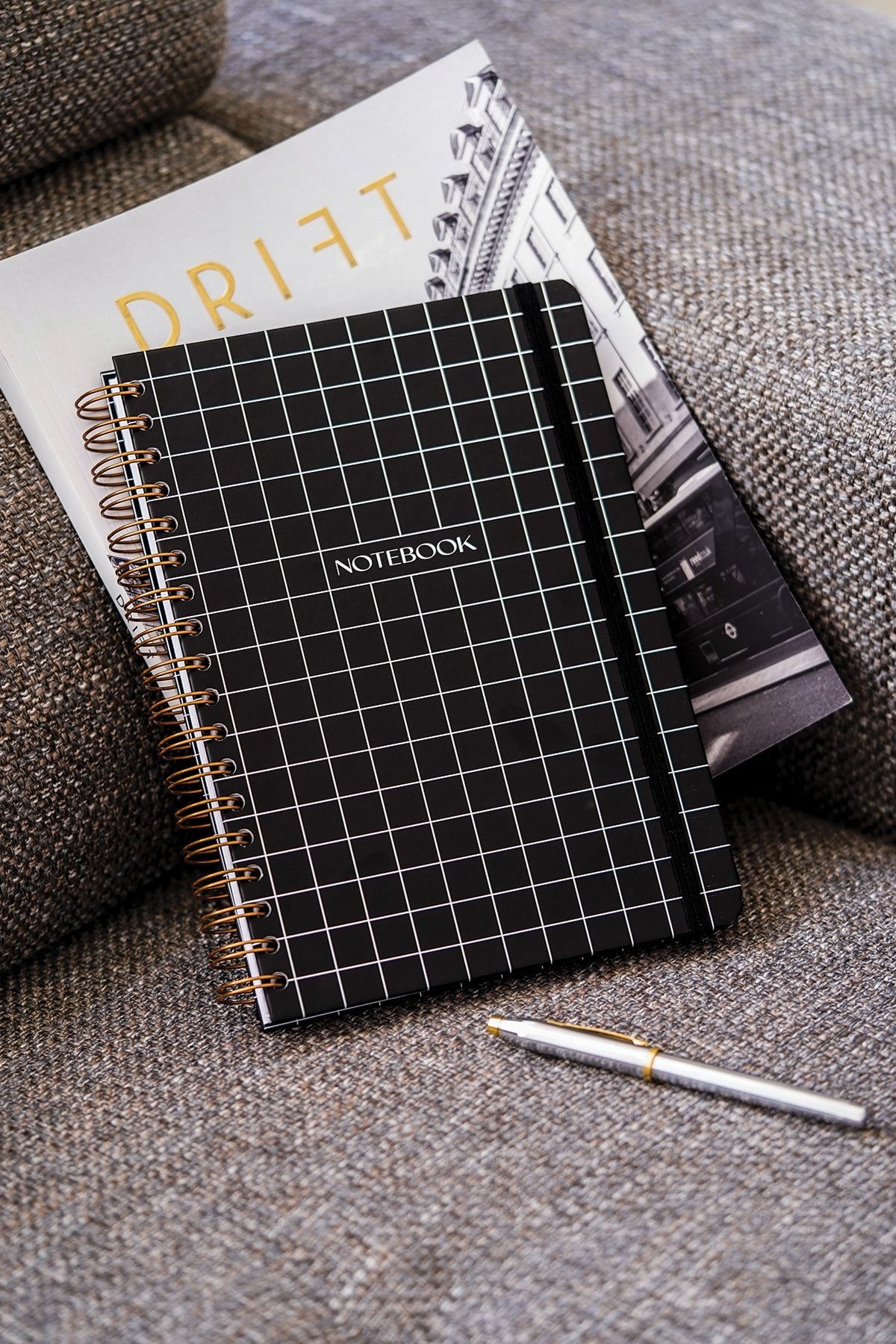 Matt Notebook-17x24 Cm Elastic Spiral Hard Cover Notebook Checkered Black 3