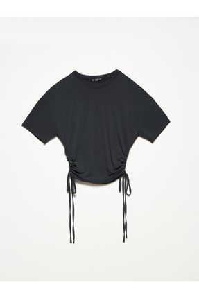 Kadın Siyah Yanı Bağcıklı T-Shirt 101A03790