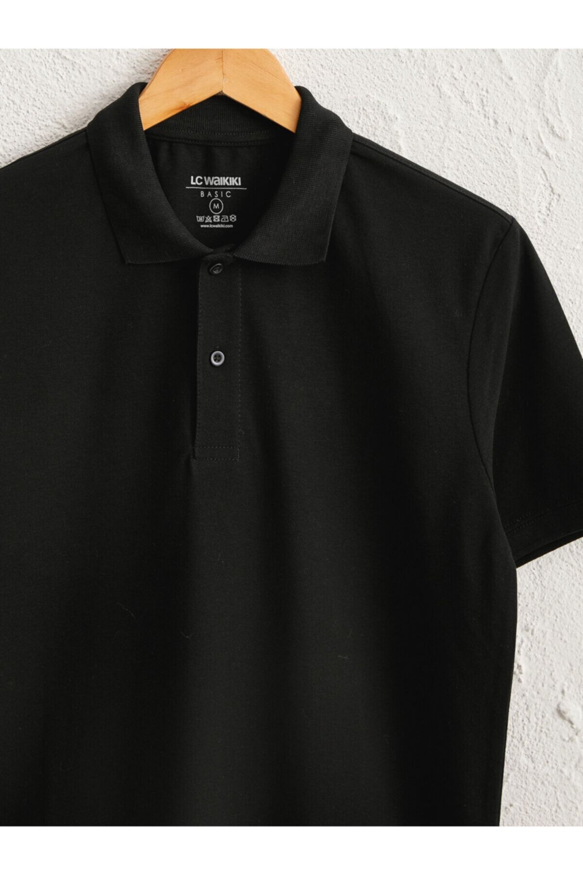 LC Waikiki T Shirt Black Regular fit Trendyol