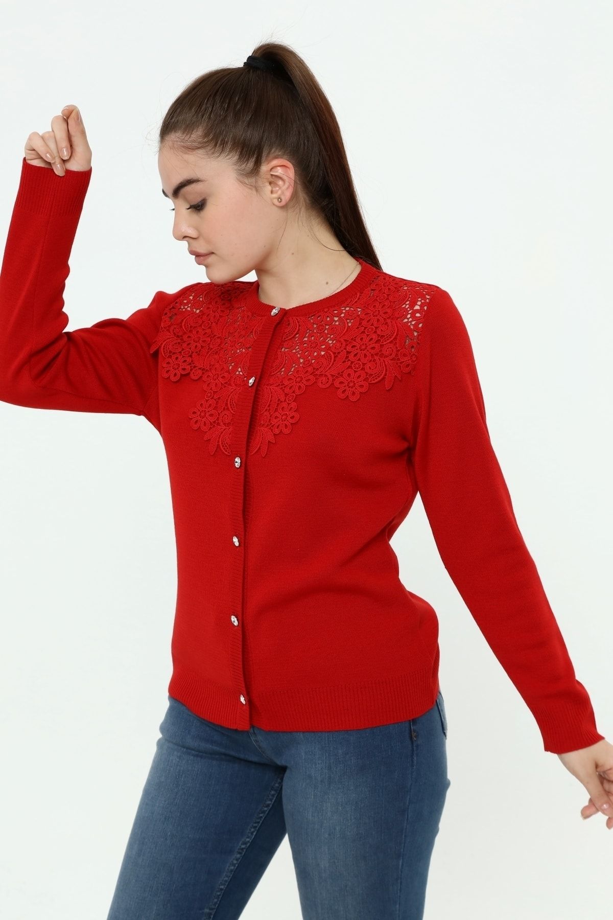 Solo-Women's Guipure Lace Crystal Buttoned Knitwear Cardigan 4