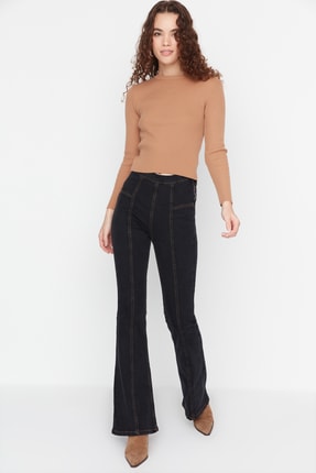 TRENDYOLM304;LLA Siyah Beli Lastikli Diki351; Detayl305; Y&uuml;ksek Bel Bootcut Jeans TWOAW23JE00416