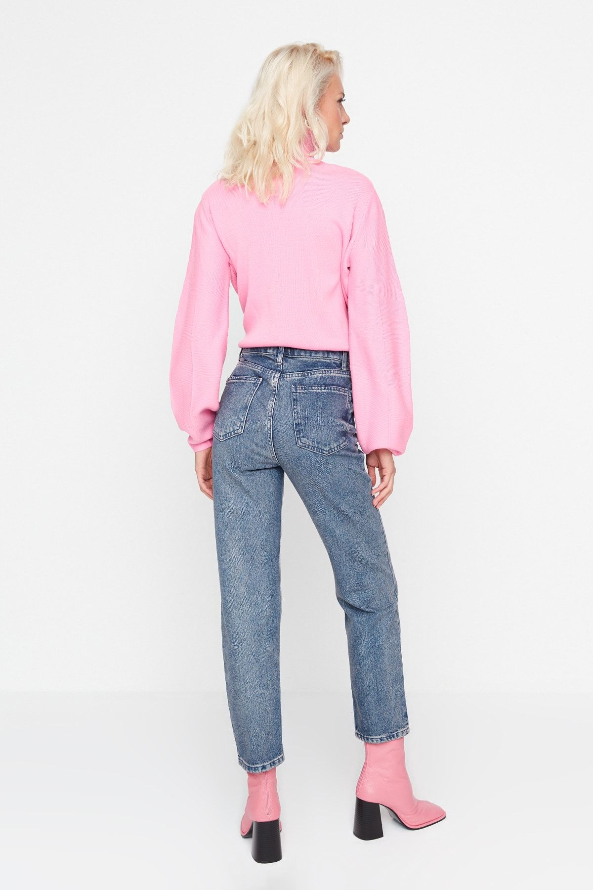 Trendyol Collection-Modré rovné džíny s vysokým pasem TWOSS20JE0166 5