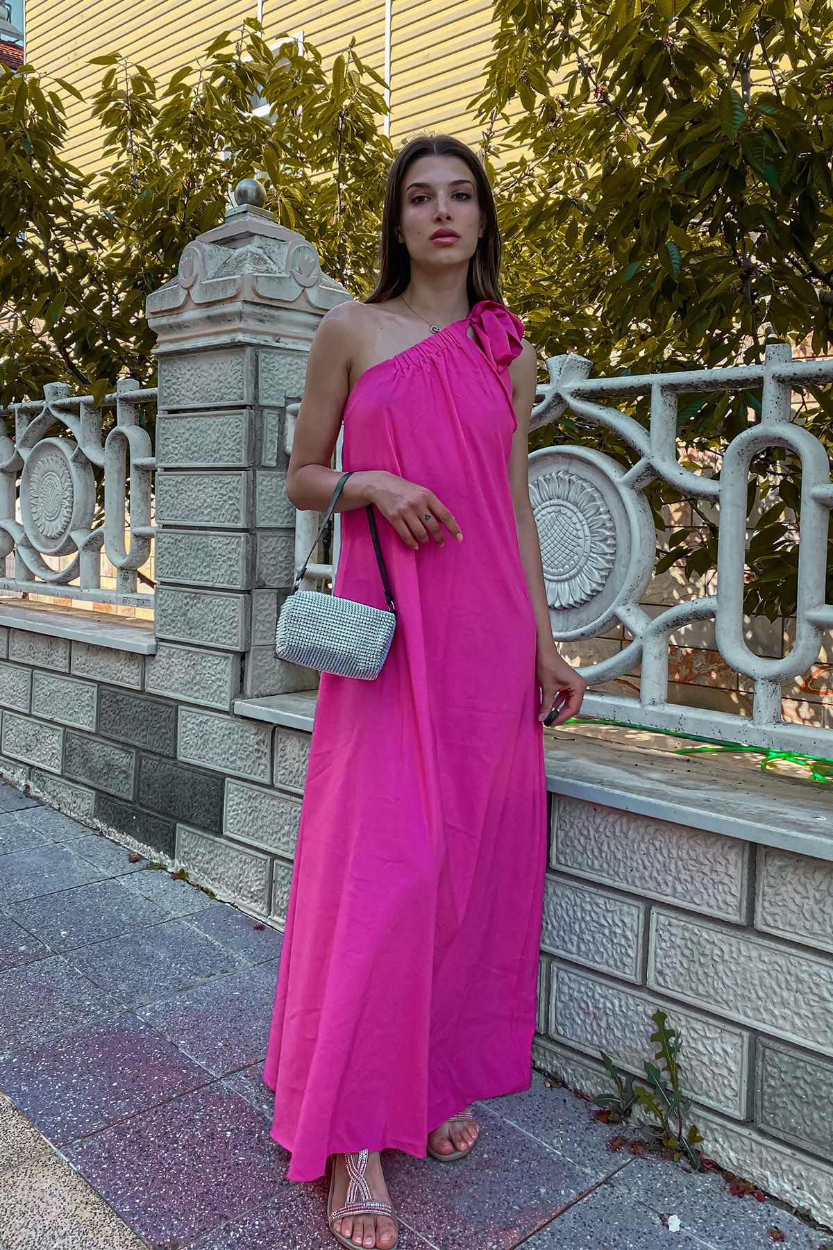 Blown away one outlet shoulder statement maxi dress