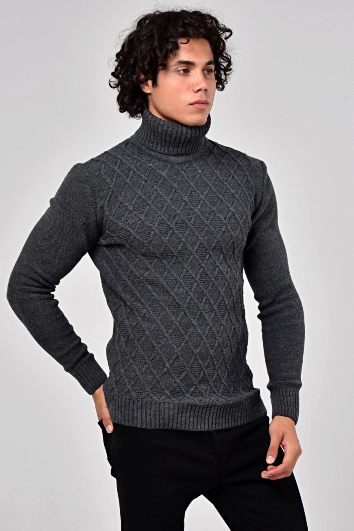 Roy Garage Sweater Gray