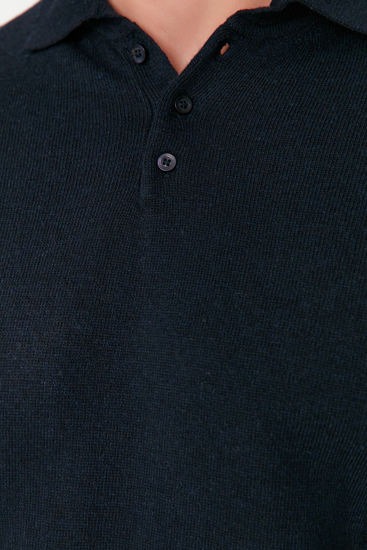 Trendyol Collection-Pulover de tricotaj slim cu guler polo bleumarin - cu nasturi, lână TMNAW23KZ00238 4