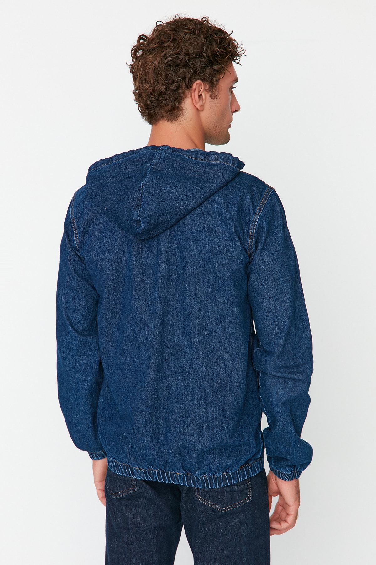 TRENDYOL MAN Lacivert Erkek Fermuarlı Kapüşonlu Denim Ceket TMNSS20CE0097 CE10798