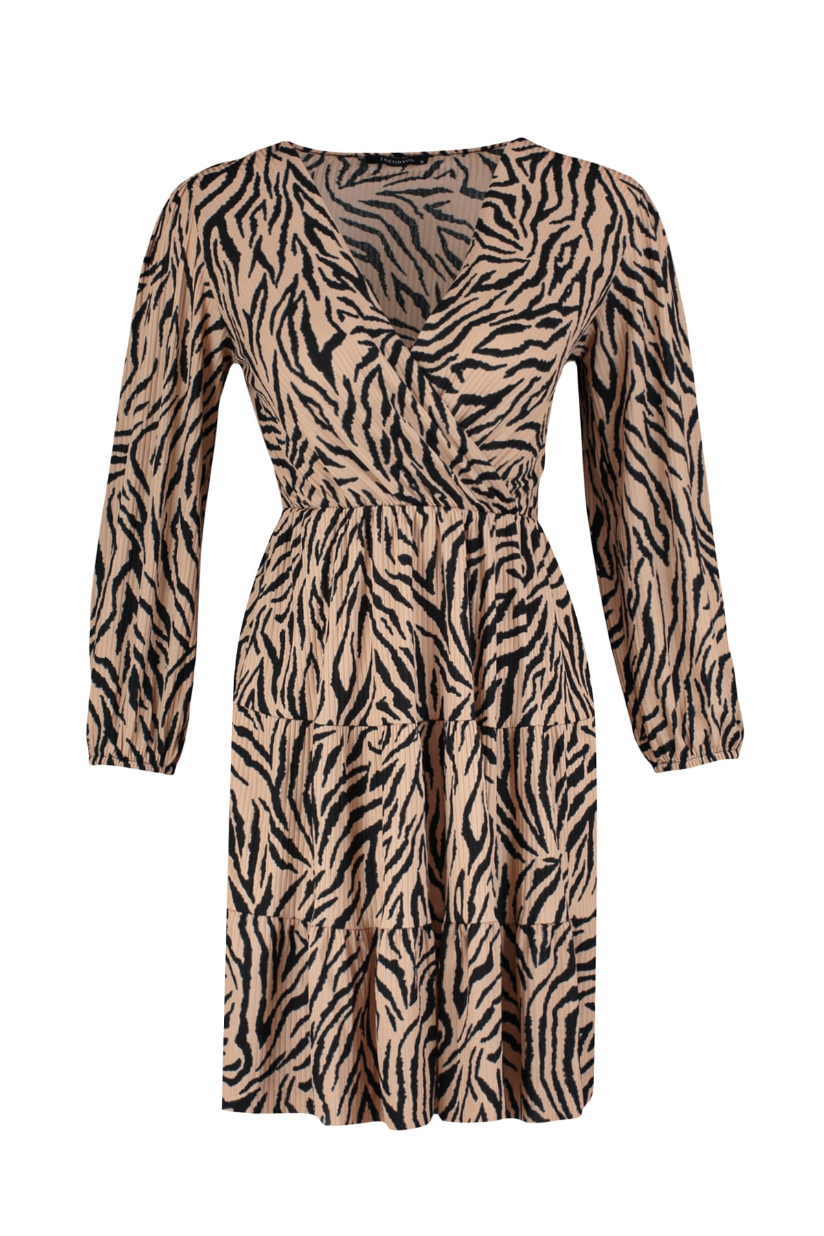 TRENDYOLMİLLA Kahverengi Zebra Desenli Kruvaze Yaka Mini Esnek Örme Elbise TWOAW22EL0104 RF10706