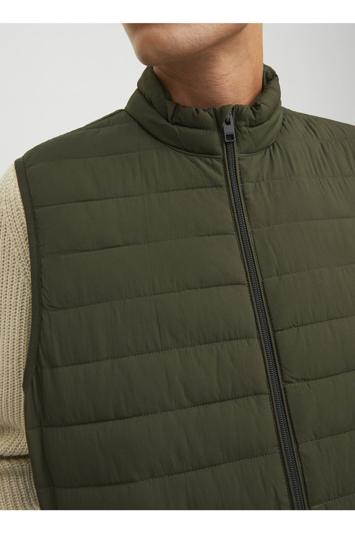 جلیقه جک اند جونز مردانه دوختنی سبز  راسته Regular/رگولار    بیسیک کژوال/روزمره | Jack & Jones 5002930287 - تصویر 6